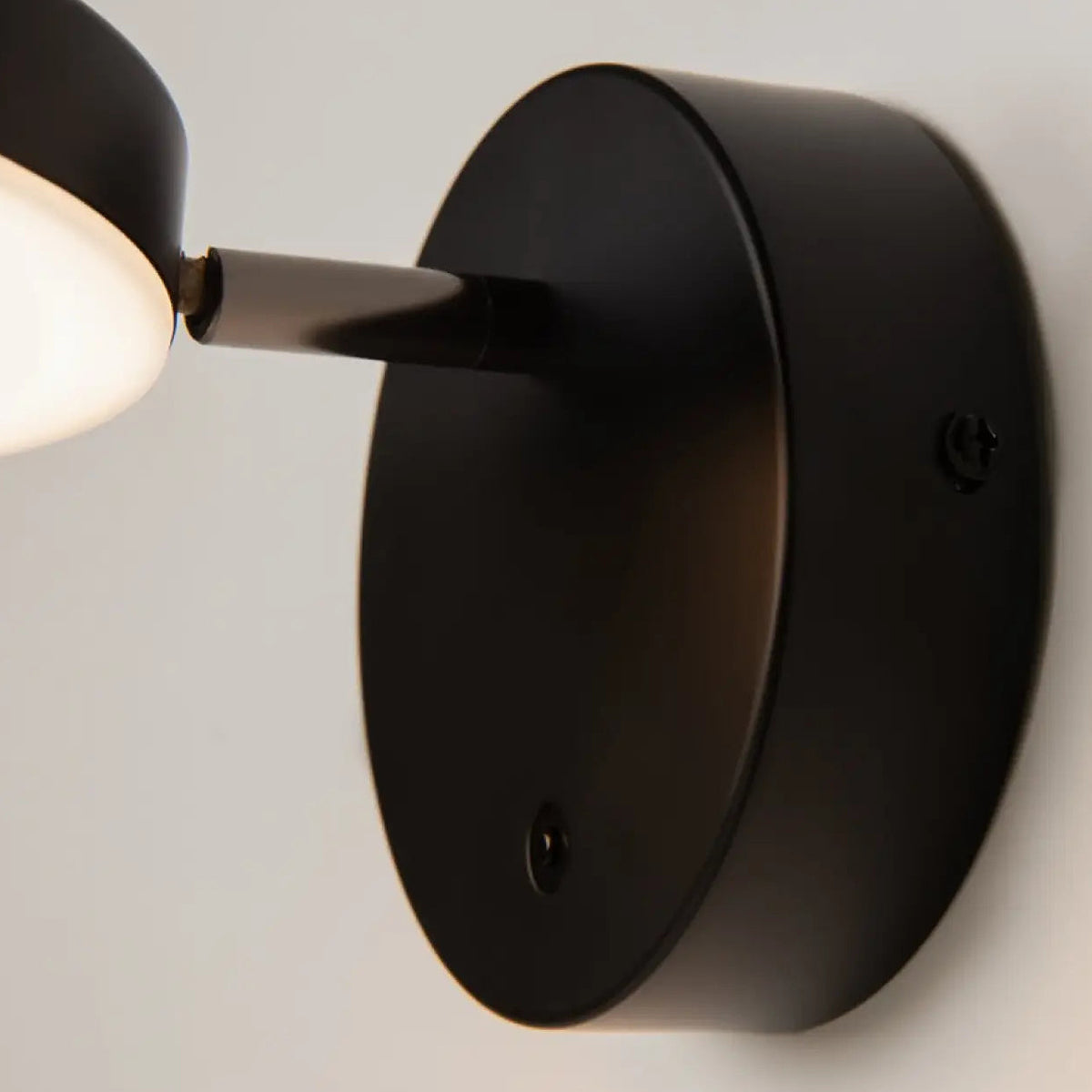 Applique liseuse LED à tête ronde orientable, métal noir