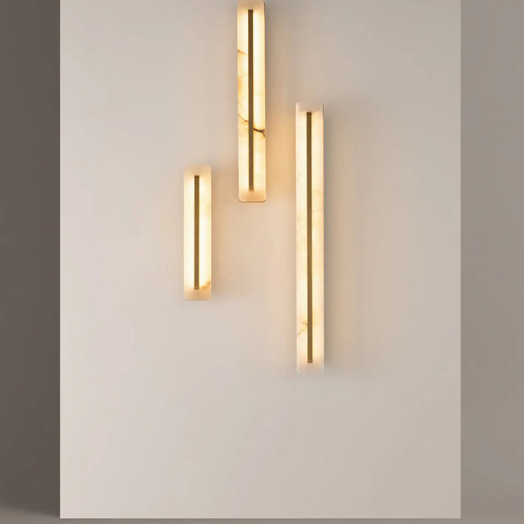 Applique murale LED en albâtre et finition laiton, 40, 60 ou 80 cm