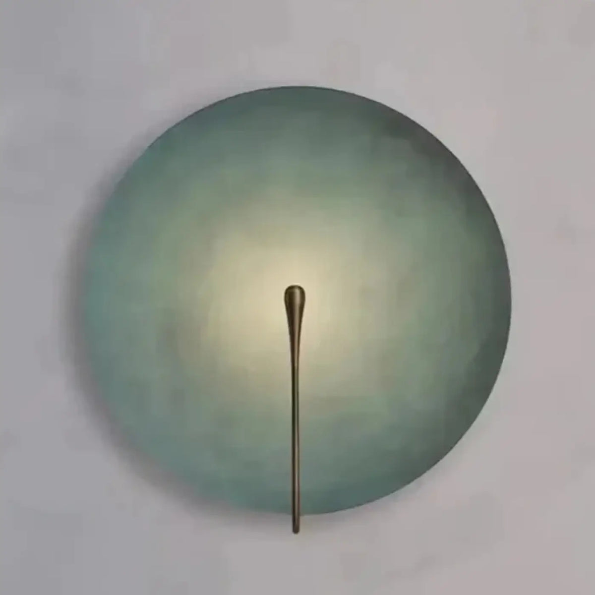 Applique murale cercle coloré et laiton, quatre coloris, S ou M, vert