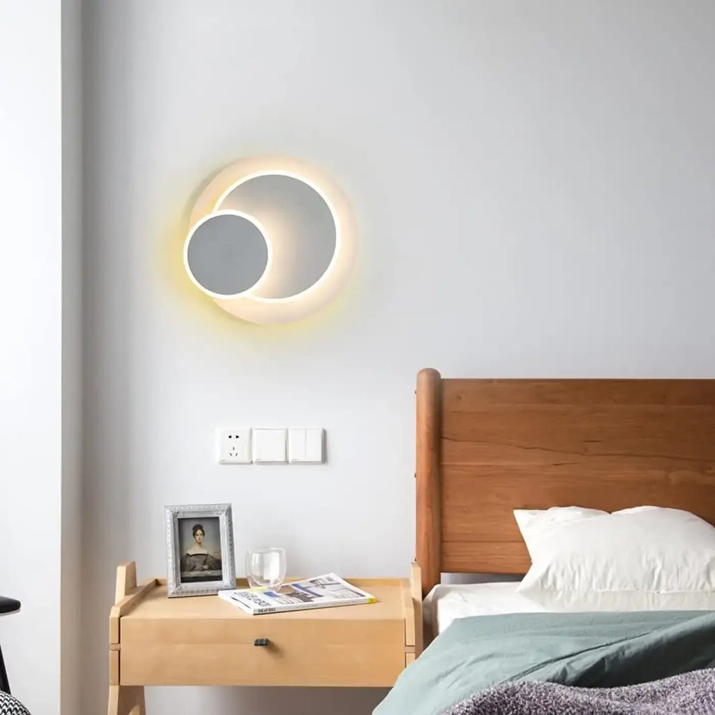 Applique murale blanche à deux cercles lumineux LED