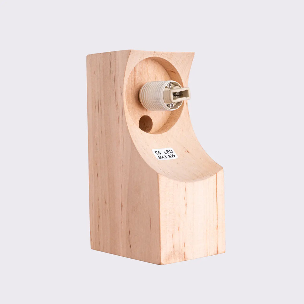 Applique murale bloc en bois naturel et globe opalin de 12 cm