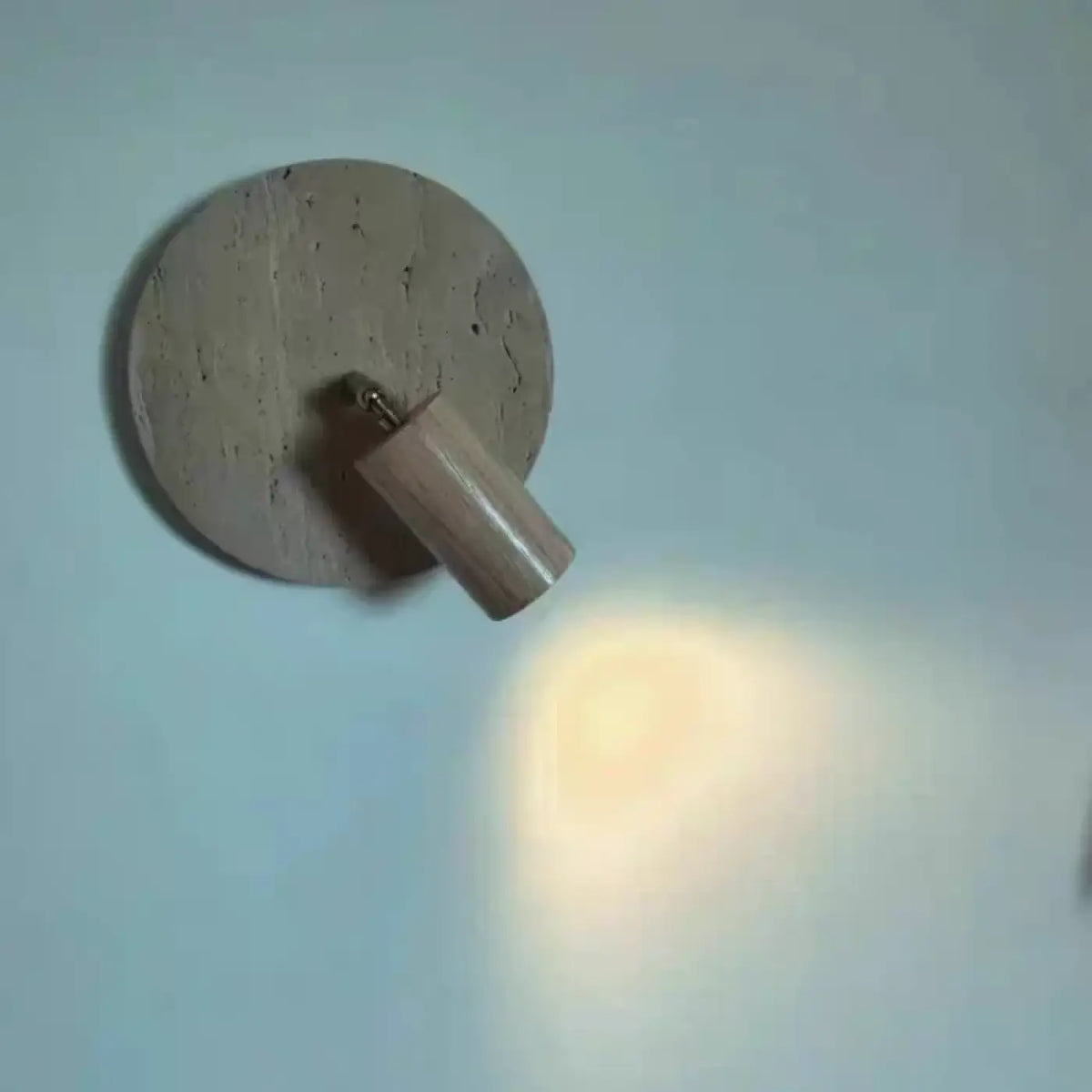Applique murale LED en bois et travertin, deux modèles, beige