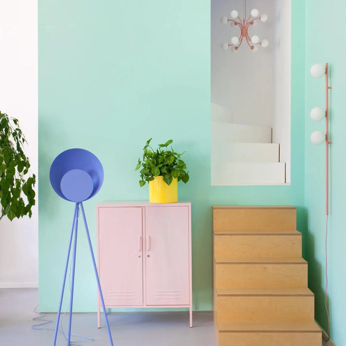 Applique murale sphère en verre suspendue, trois coloris, rose