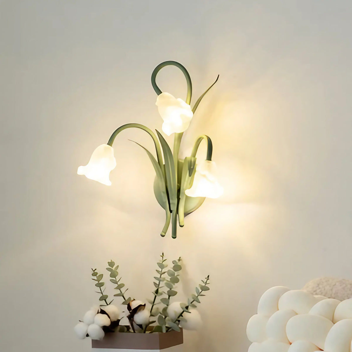 Applique murale bouquet de fleurs sur support vert