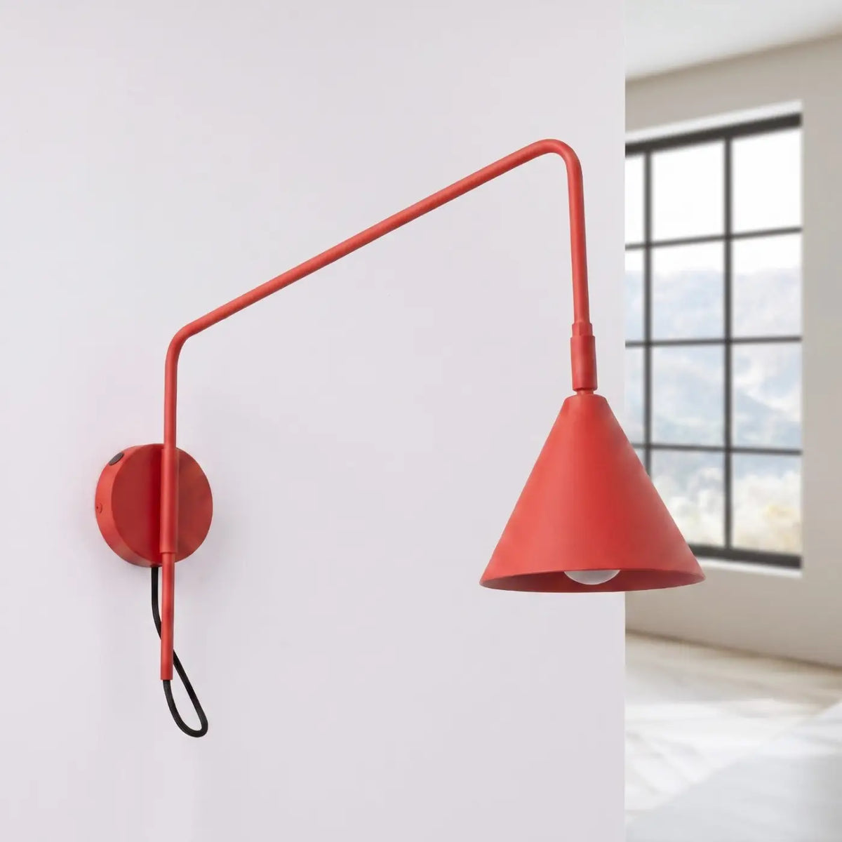 Applique murale à long bras et abat-jour conique, simple ou double, rouge