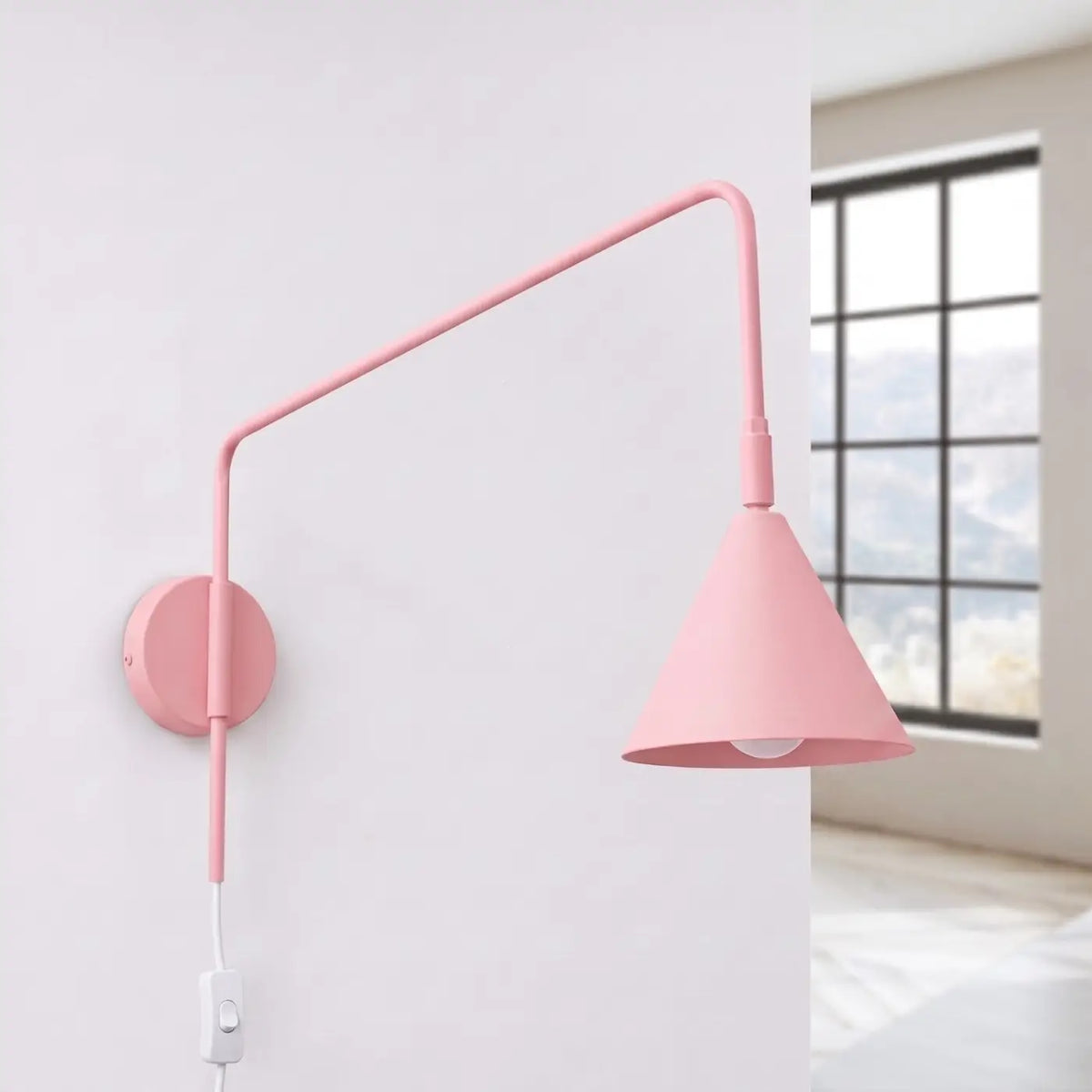 Applique murale à long bras et abat-jour conique, simple ou double, rose