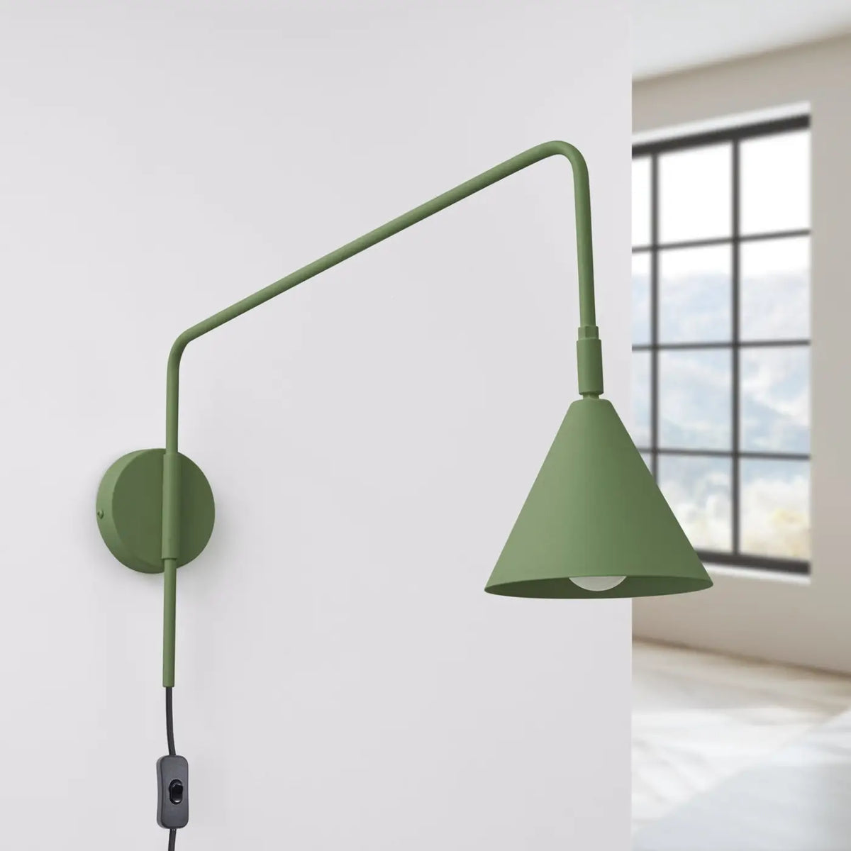 Applique murale à long bras et abat-jour conique, simple ou double, vert olive