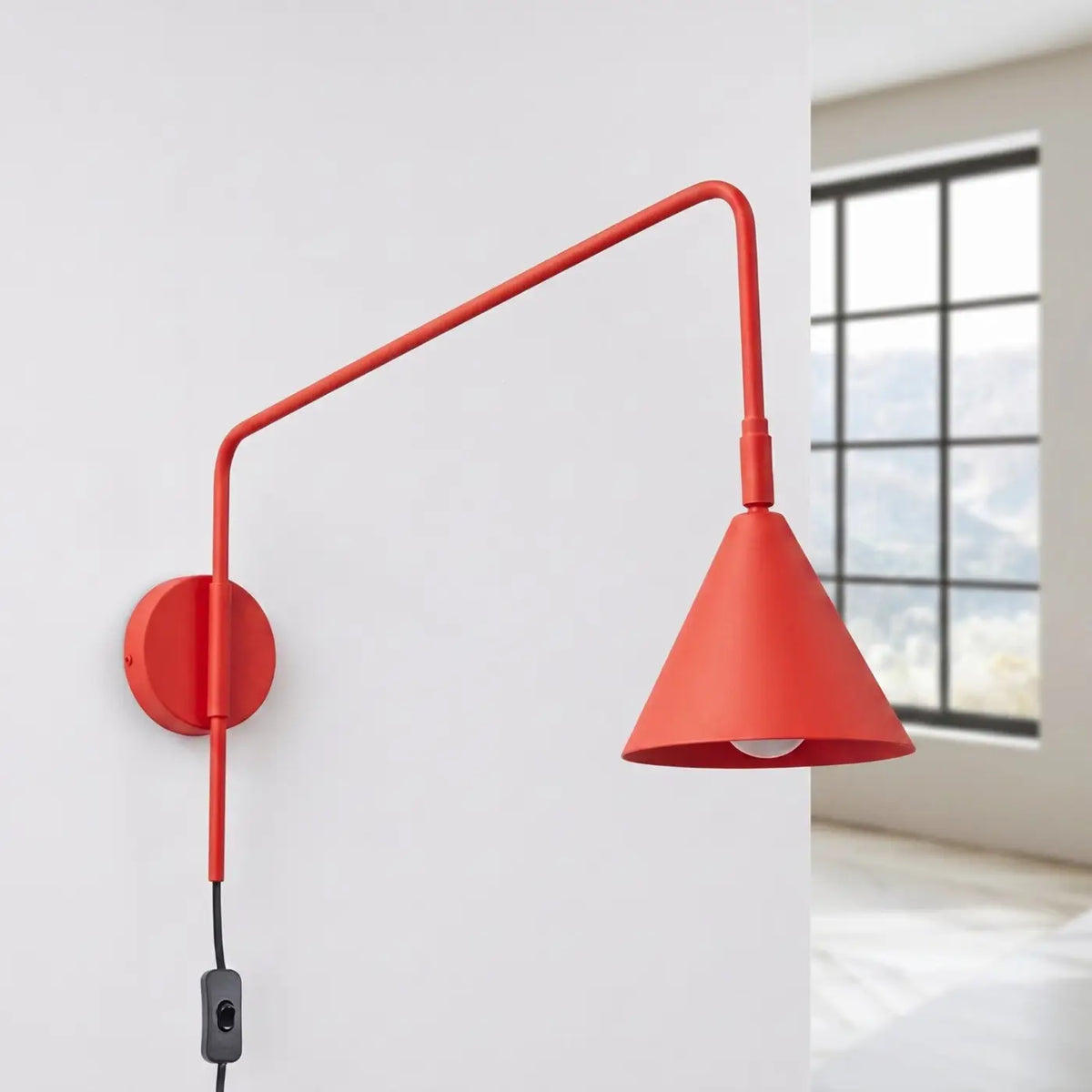Applique murale à long bras et abat-jour conique, simple ou double, rouge