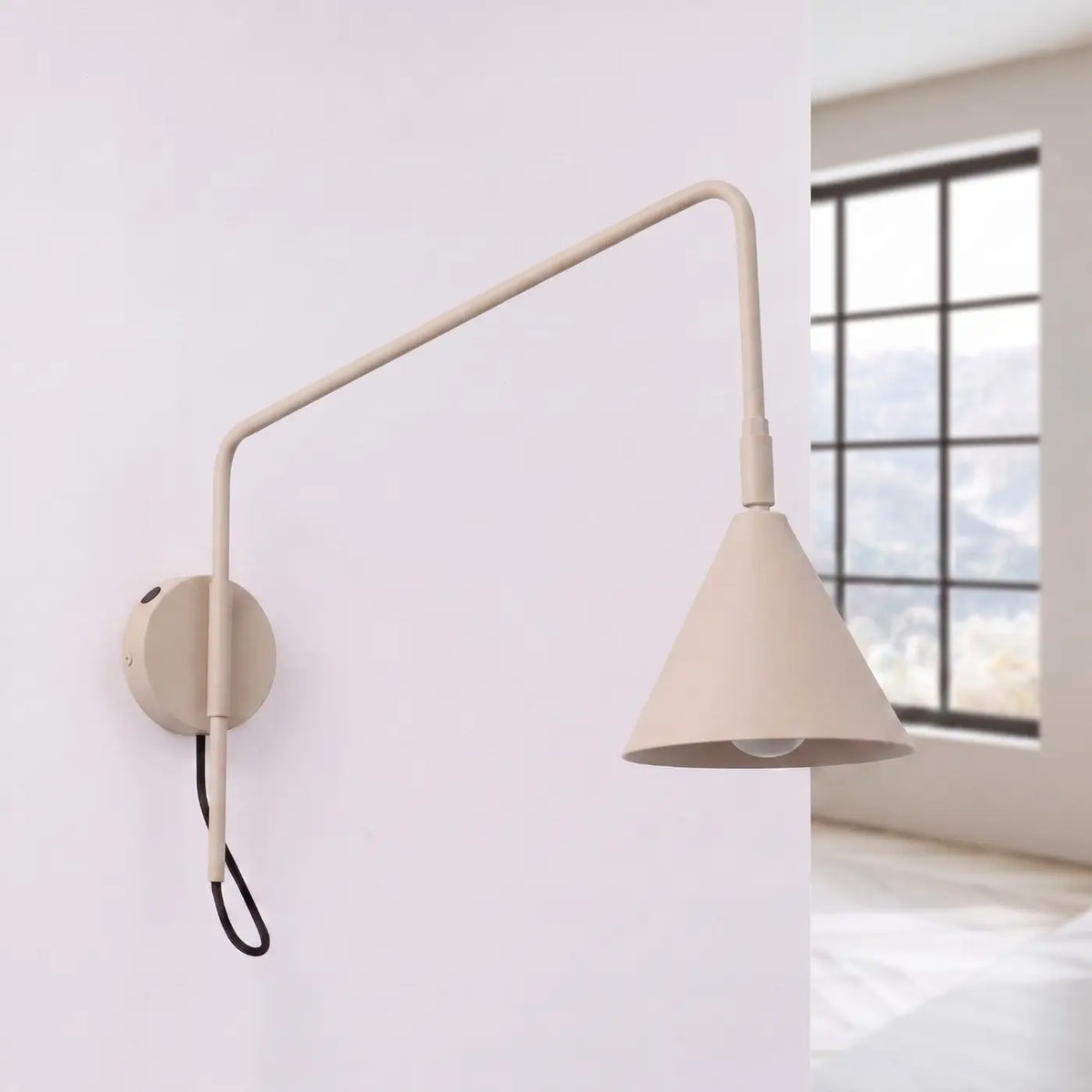 Applique murale à long bras et abat-jour conique, simple ou double, taupe