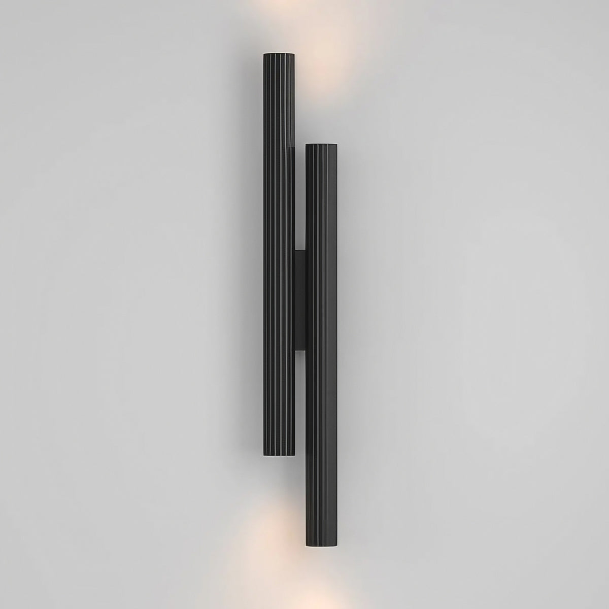 Applique murale LED linéaire cannelée, 49 cm, trois finitions, noir