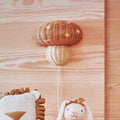 Applique murale champignon en rotin tressé, style bohème