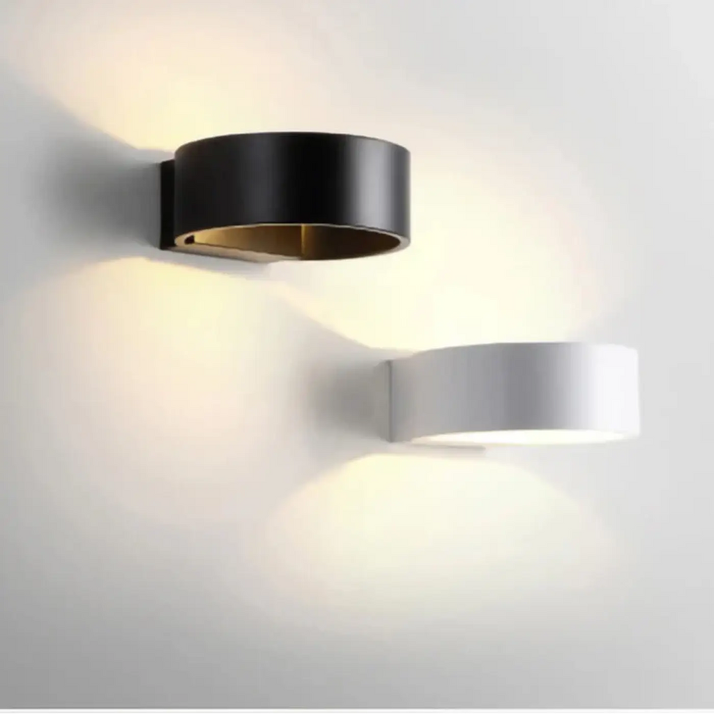 Applique murale LED circulaire, noire ou blanche, épurée