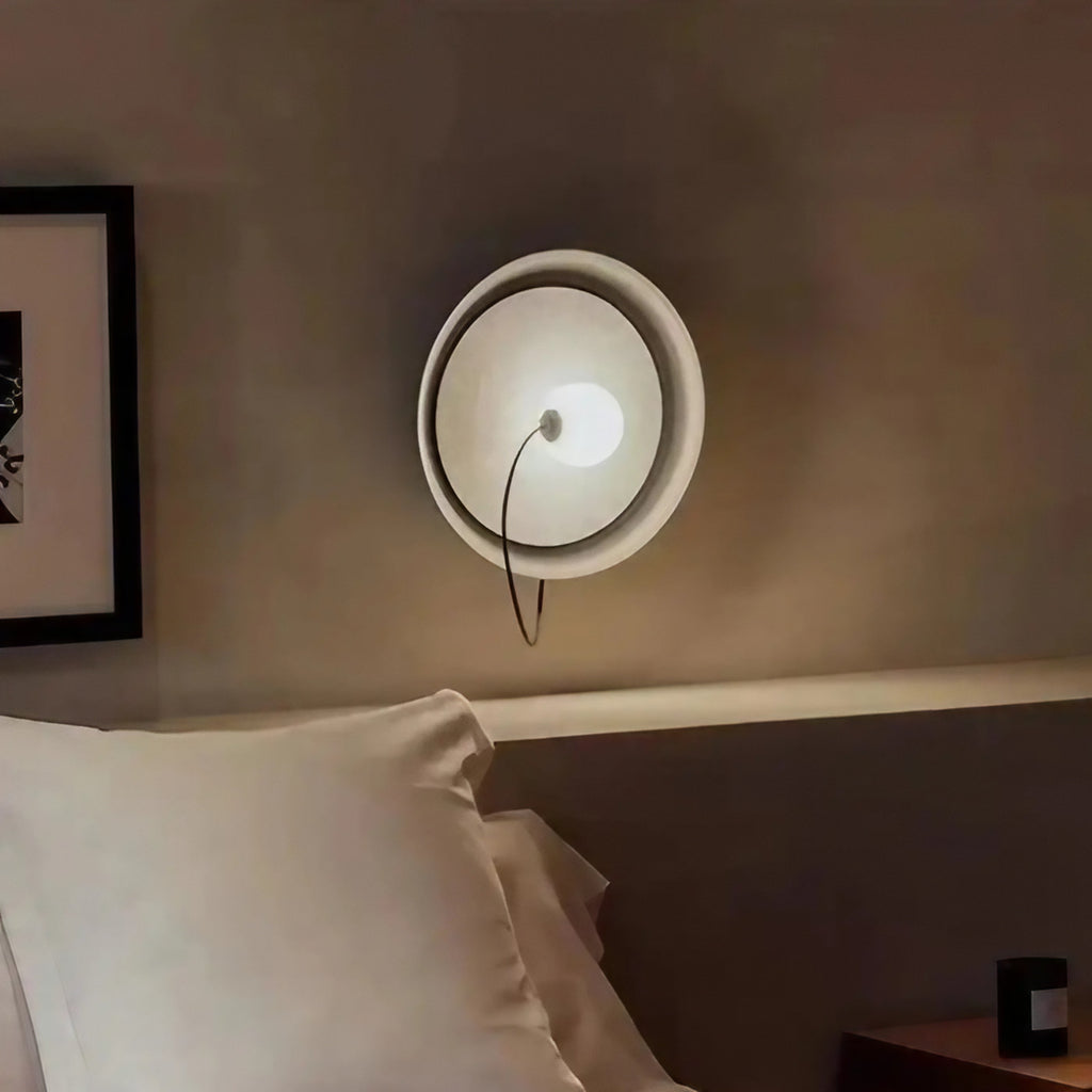Applique murale cercle lumineux effet éclipse, trois coloris