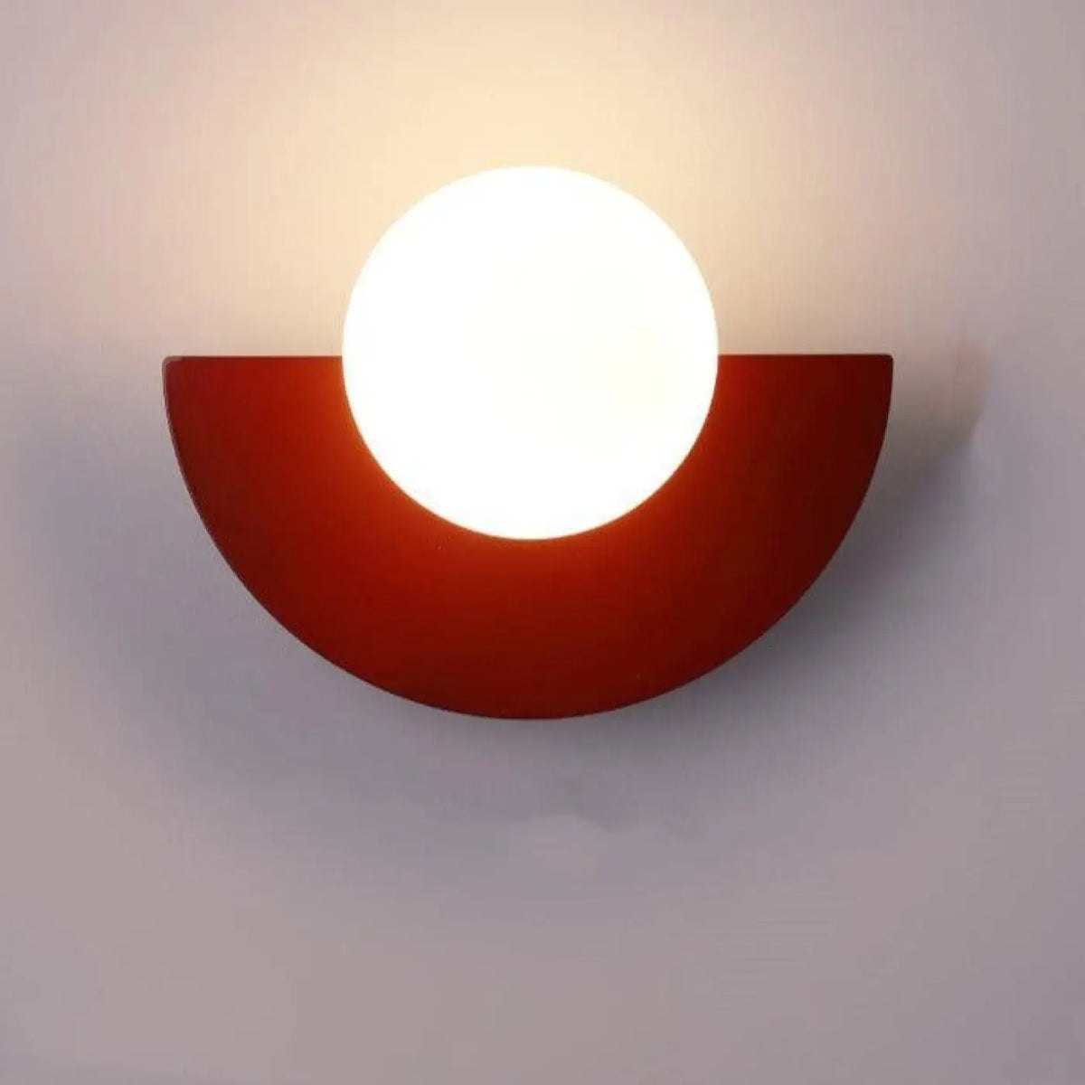 Applique murale colorée, six teintes du noir au jaune, rouge