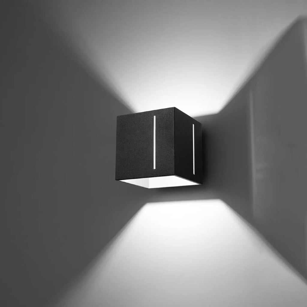 Applique murale petit cube en aluminium à fentes, gris ou noir