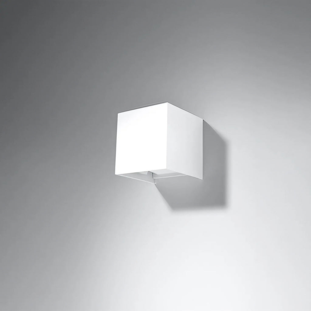 Applique murale LED cube blanche IP54, 7 W blanc chaud