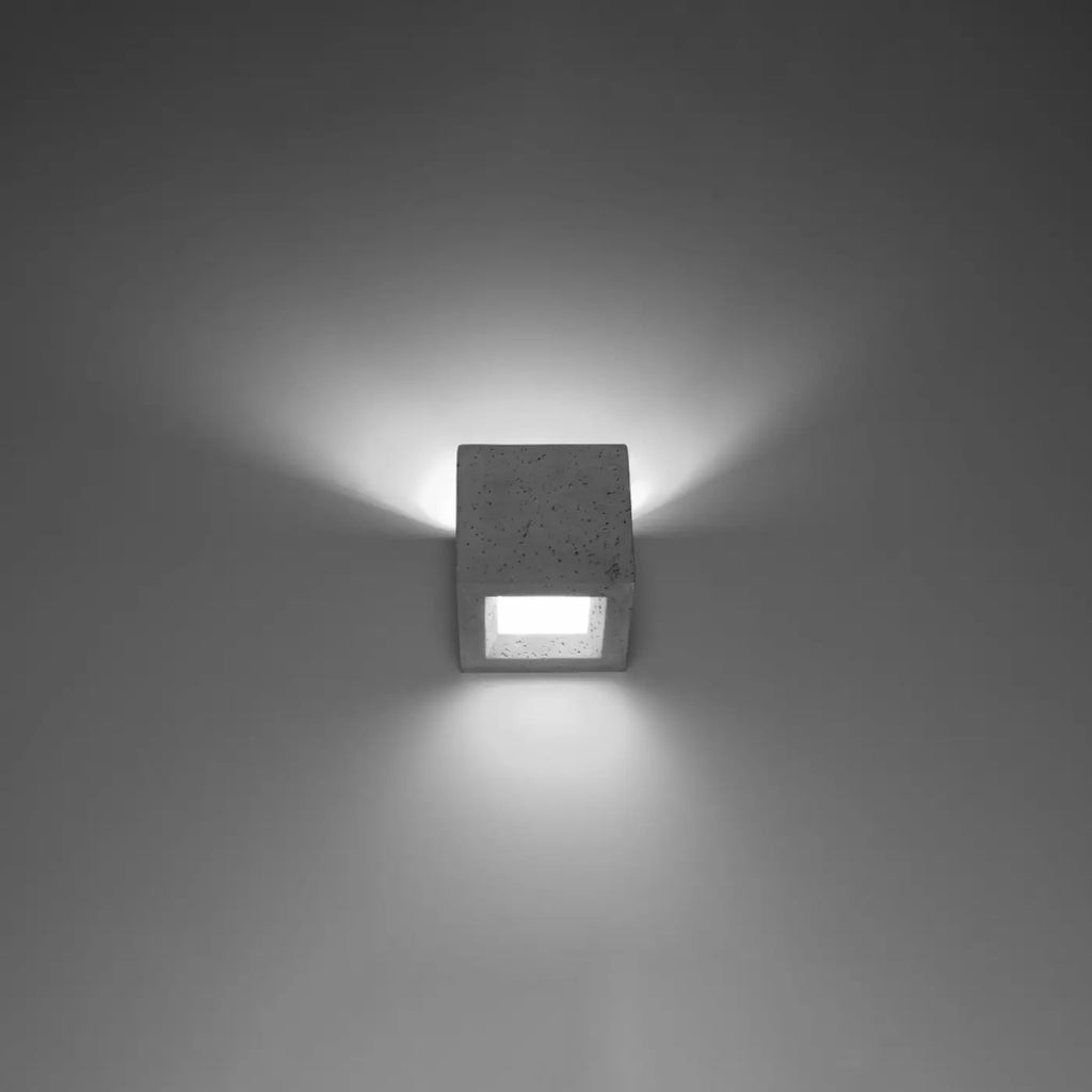 Applique murale cube en céramique blanche ou en béton gris