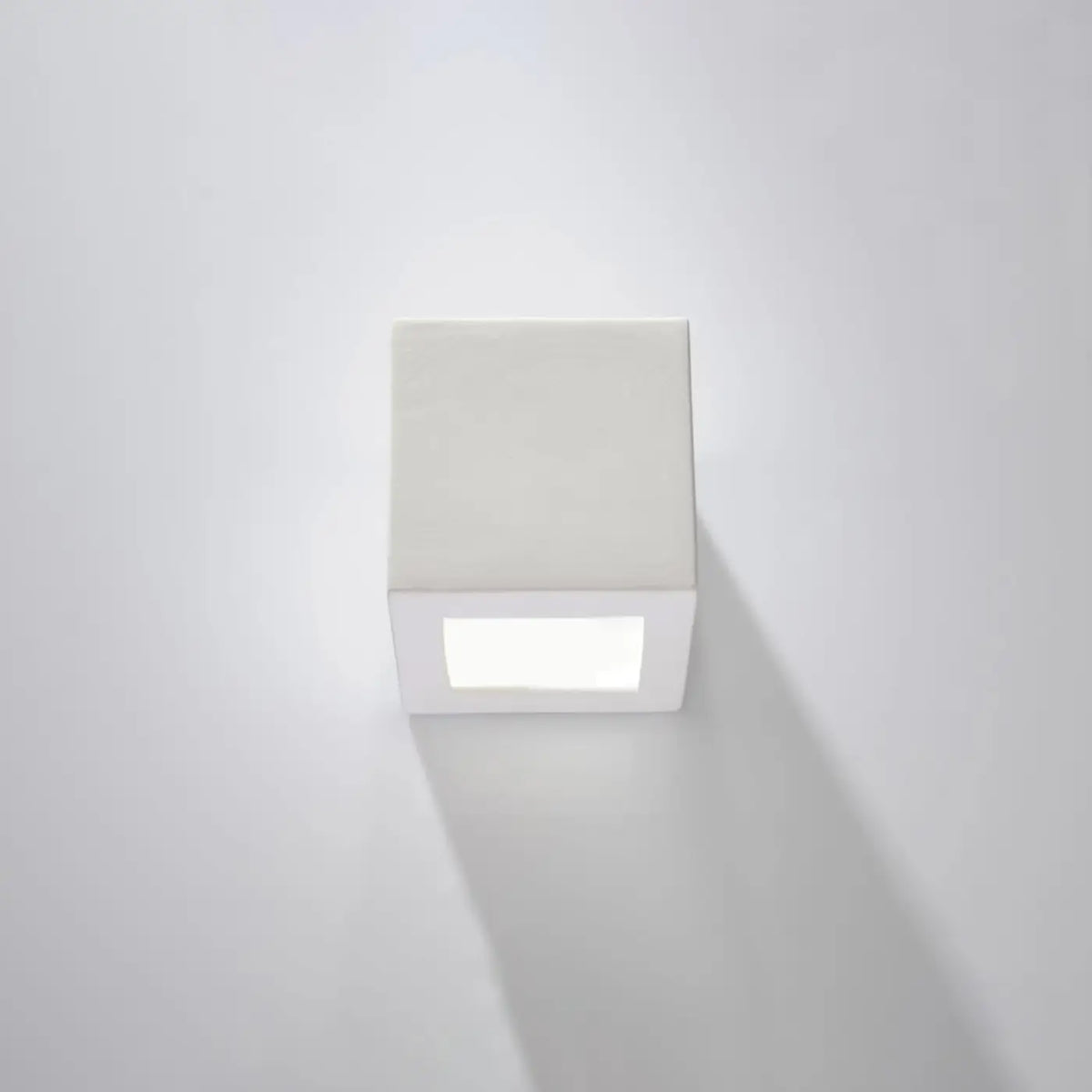 Applique murale cube en céramique blanche ou en béton gris, blanc