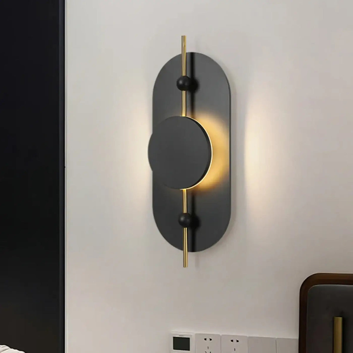 Applique murale bois et métal LED, marron ou noir