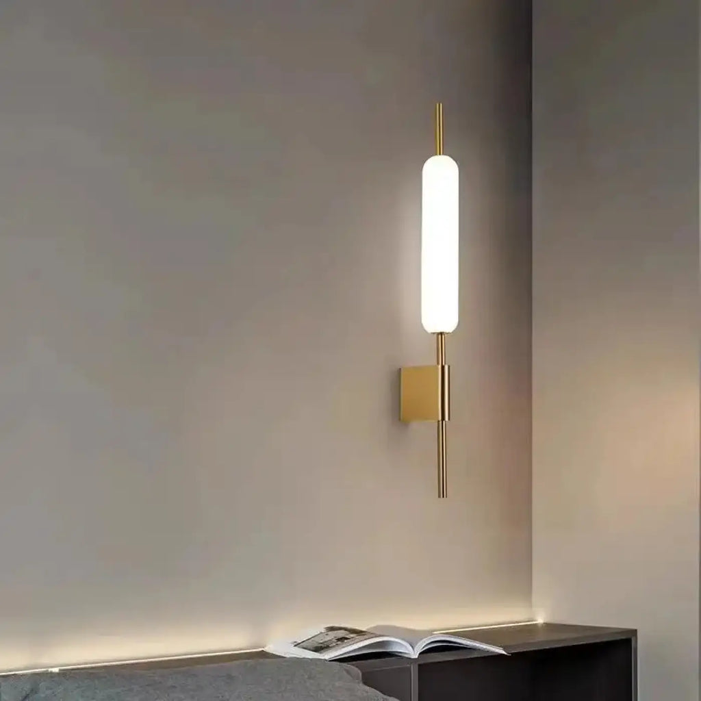 Applique murale LED dorée verticale, blanc chaud ou froid