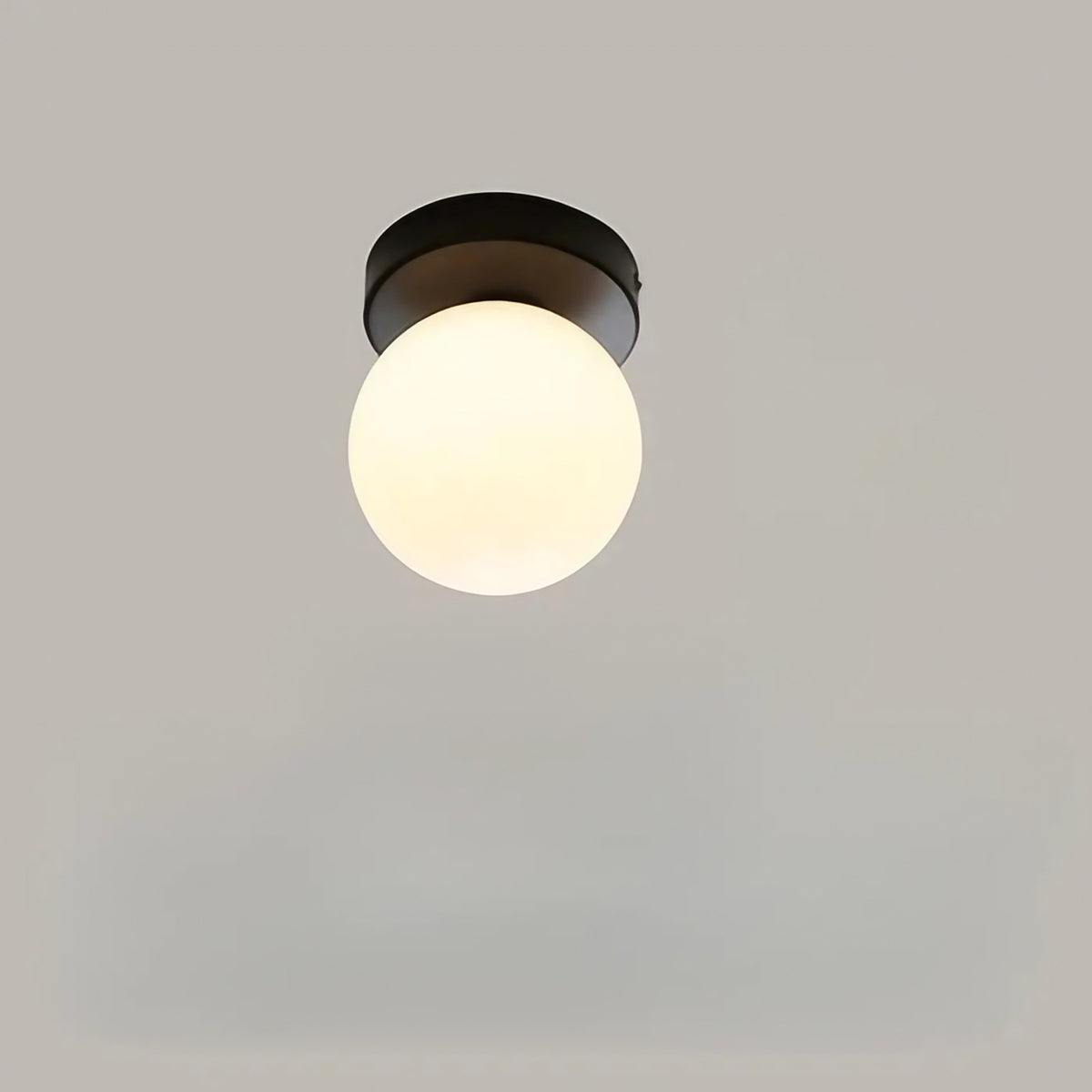 Applique murale à abat-jour arrondi en verre opale, 5 coloris, noir