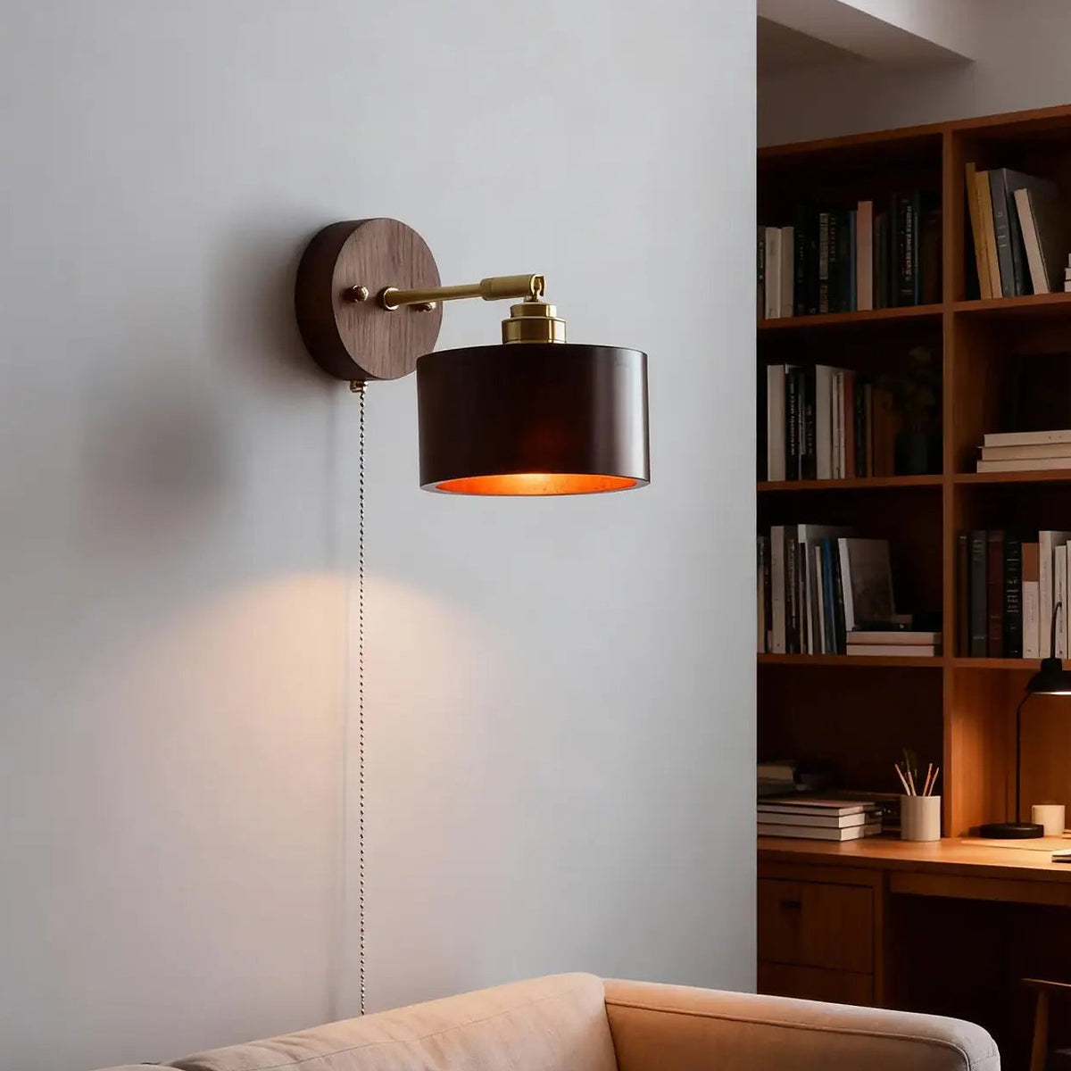 Applique murale bois et laiton à bras orientable