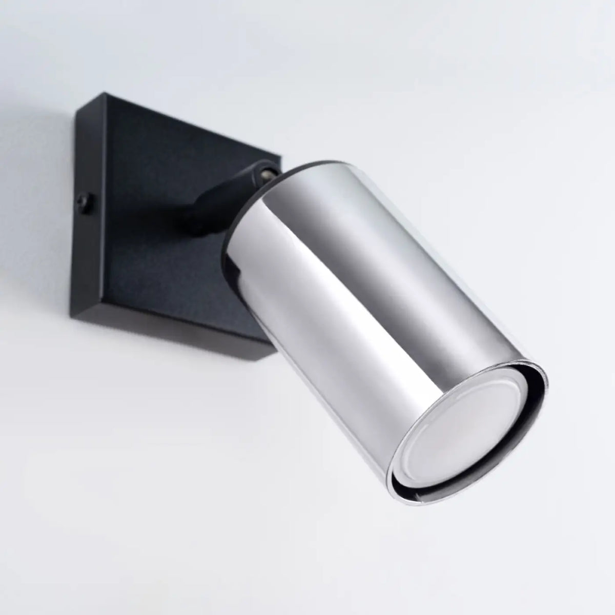 Applique murale spot orientable noir et chrome, 18,5 cm
