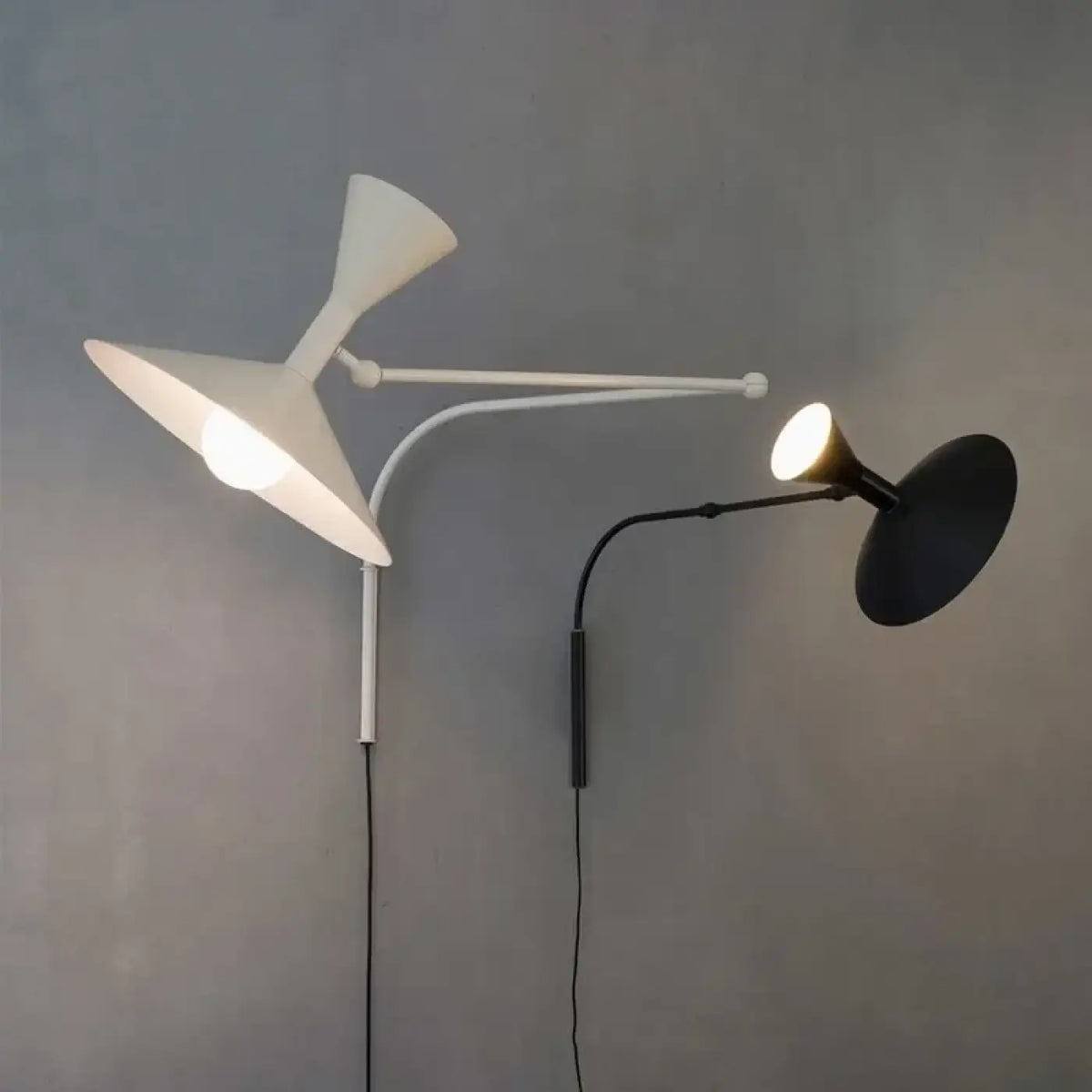 Applique murale orientable en métal, noir, gris ou blanc