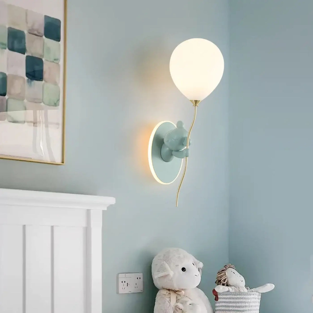 Applique murale ourson avec boule lumineuse, cinq coloris