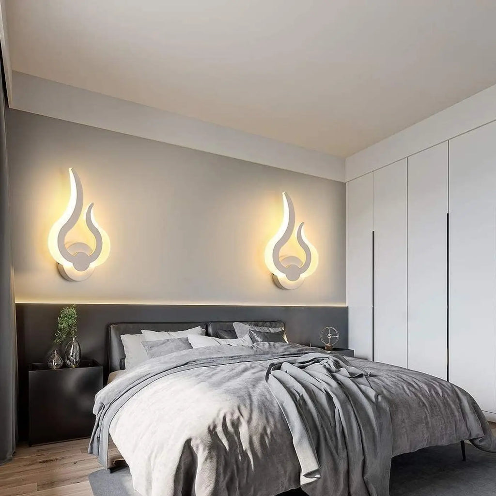 Applique murale design pour salon, LED intégrée, taille S ou M
