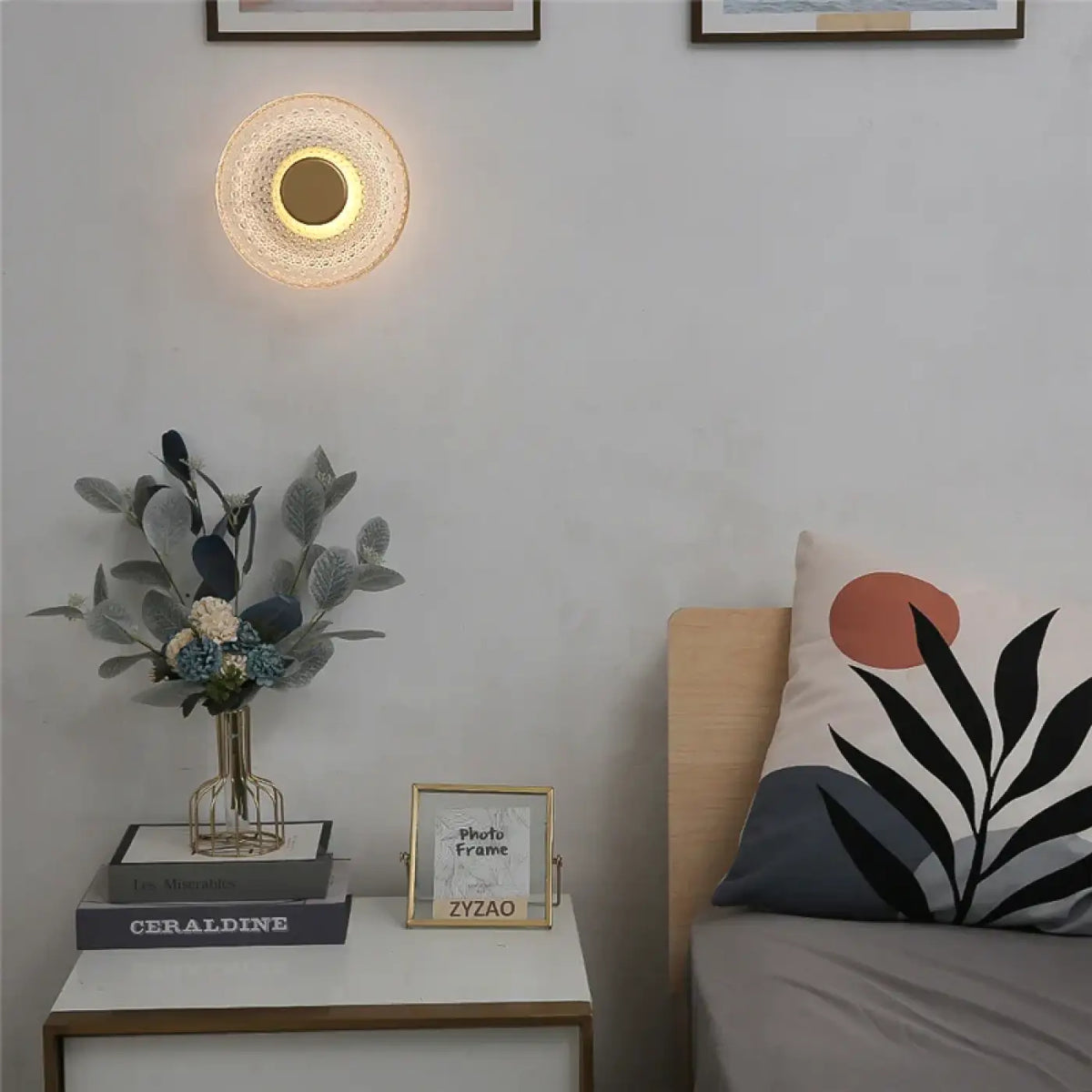 Applique disque en verre texturé avec halo lumineux