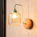 Applique murale en verre sur support bois, vert ou rouge, vert