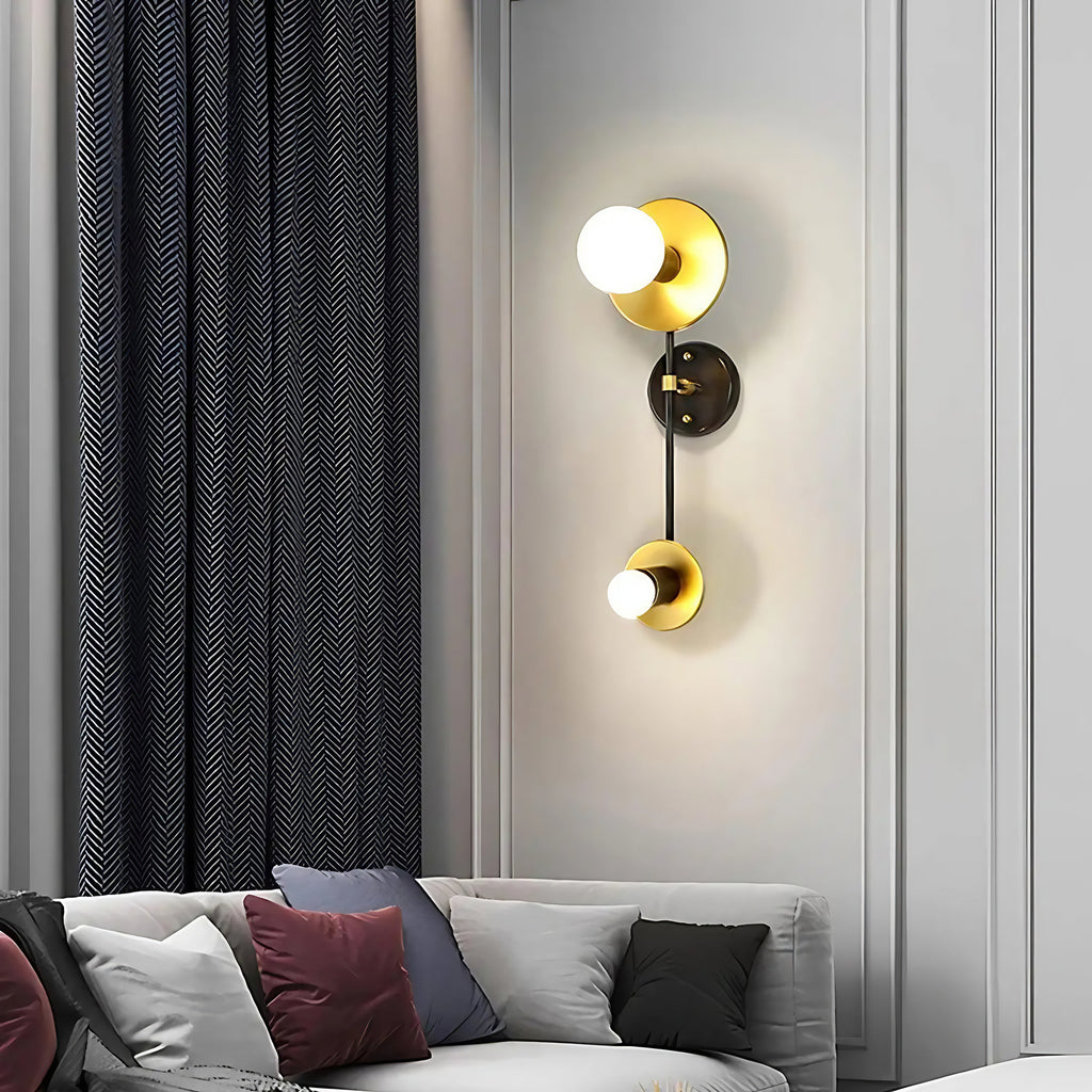 Applique murale noire et dorée, design bicolore