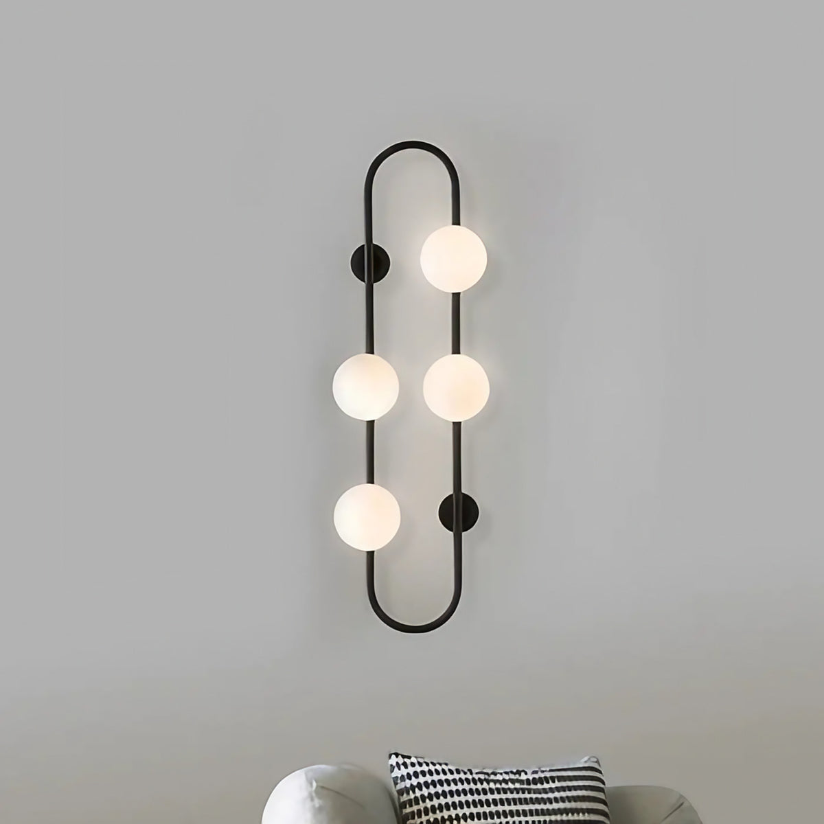 Applique murale scandinave à quatre globes blancs, doré ou noir, noir