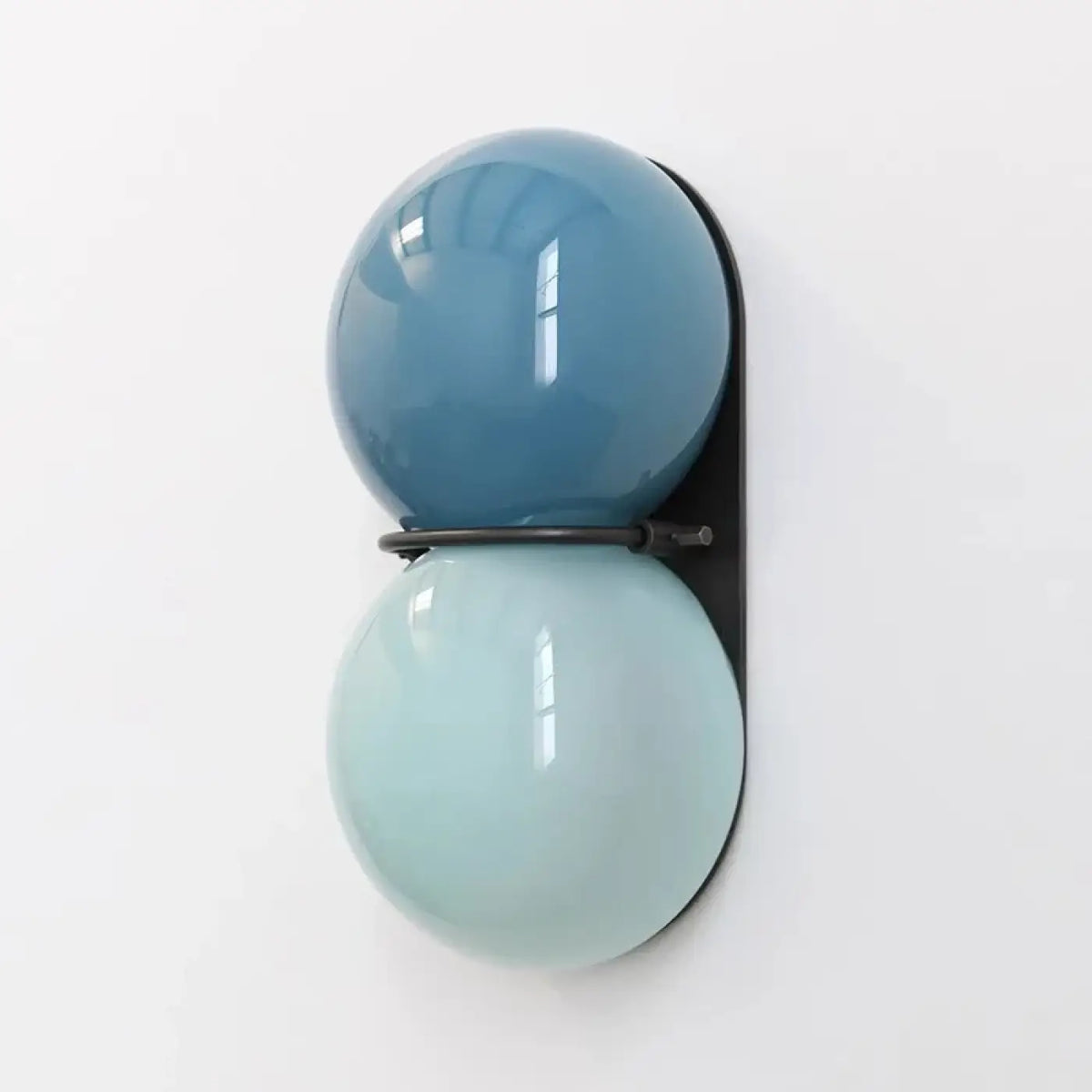Applique murale à deux boules en verre opalin, cinq coloris, bleu
