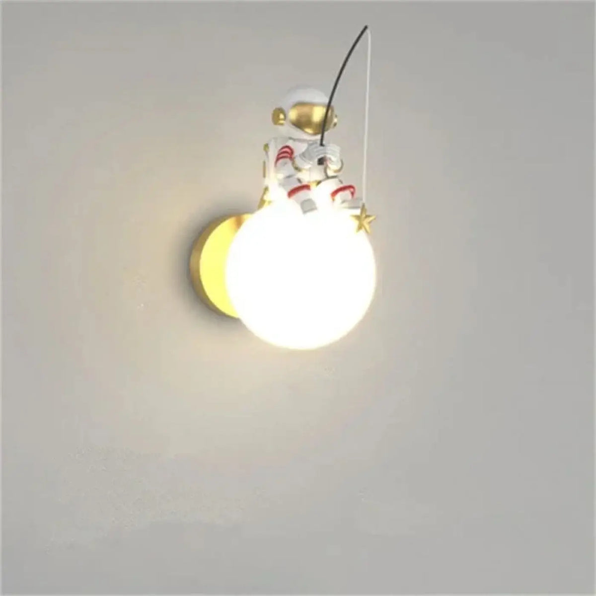 Applique murale enfant, figurine et globe lumineux, dix modèles