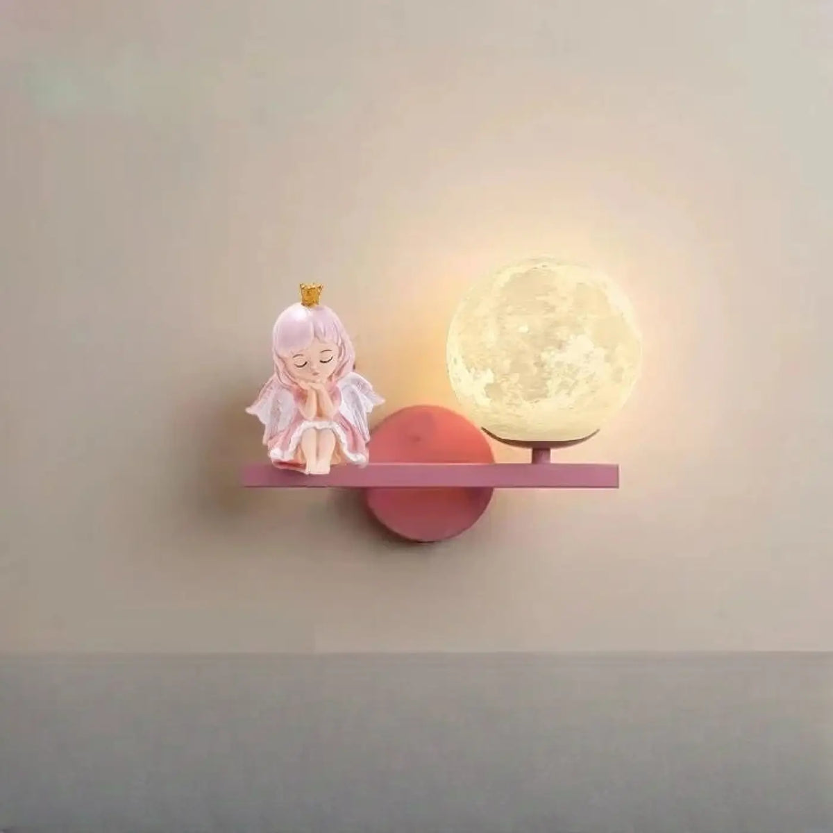 Applique murale enfant, figurine et globe lumineux, dix modèles