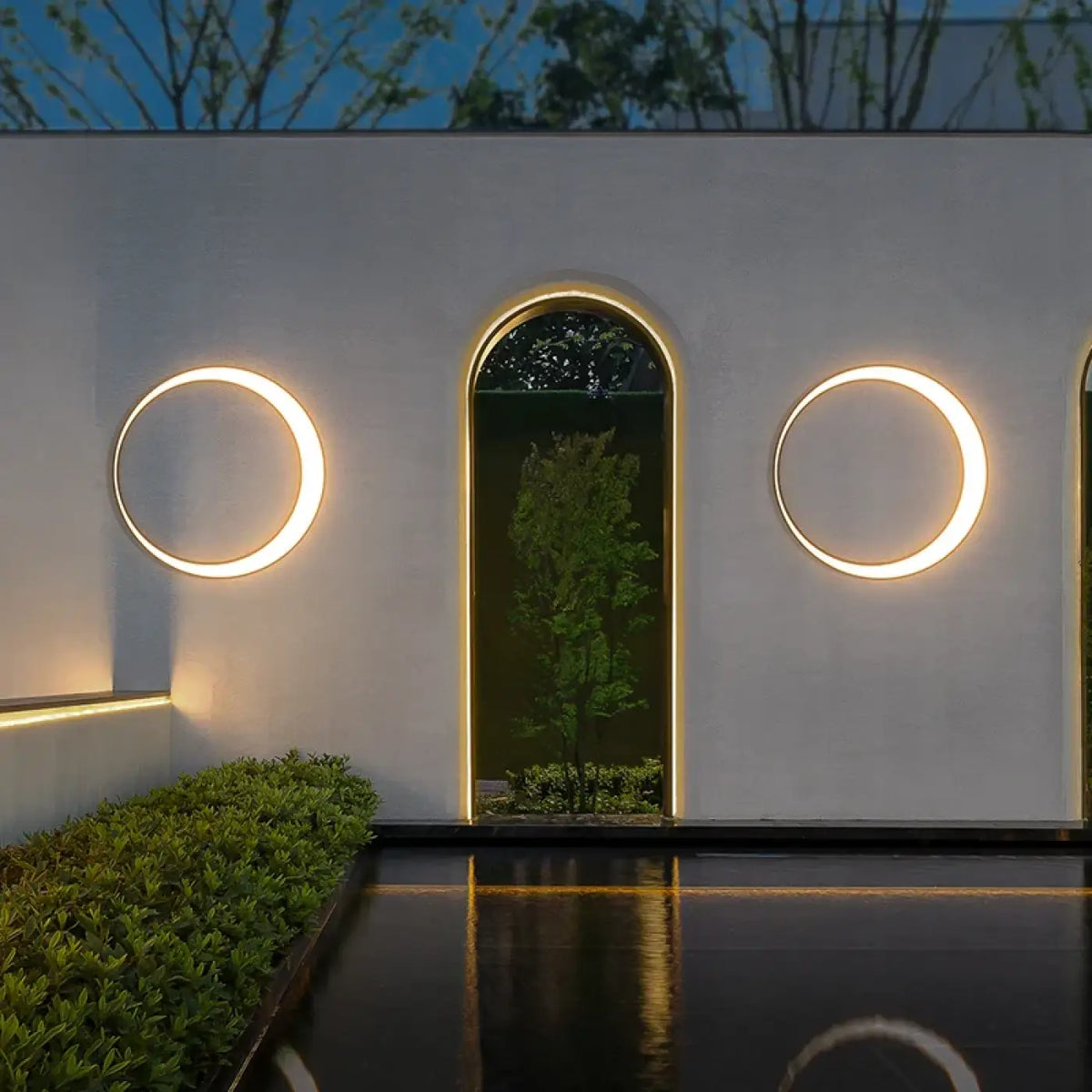 Applique murale extérieure effet éclipse, quatre tailles