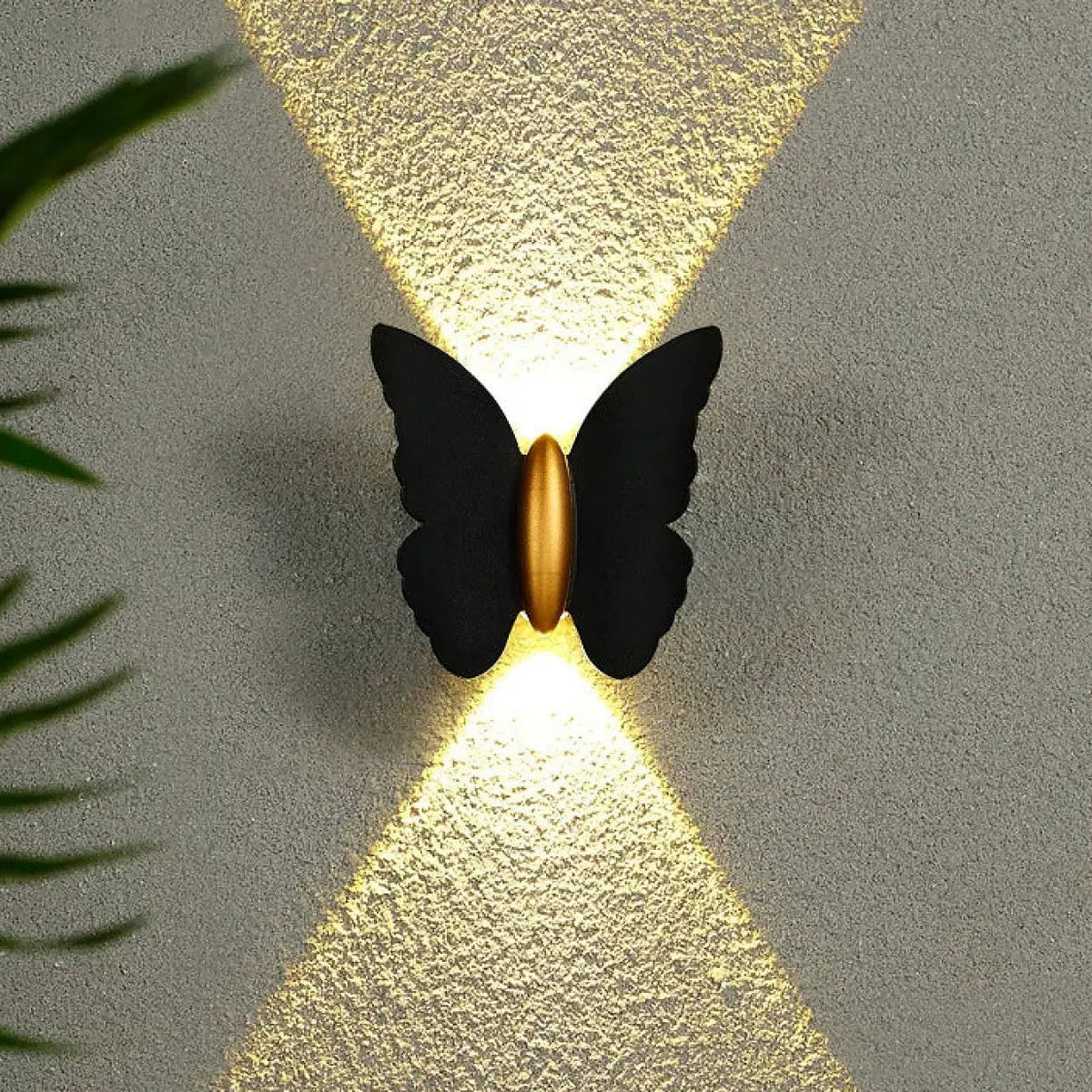 Applique murale extérieure papillon, noire ou blanche