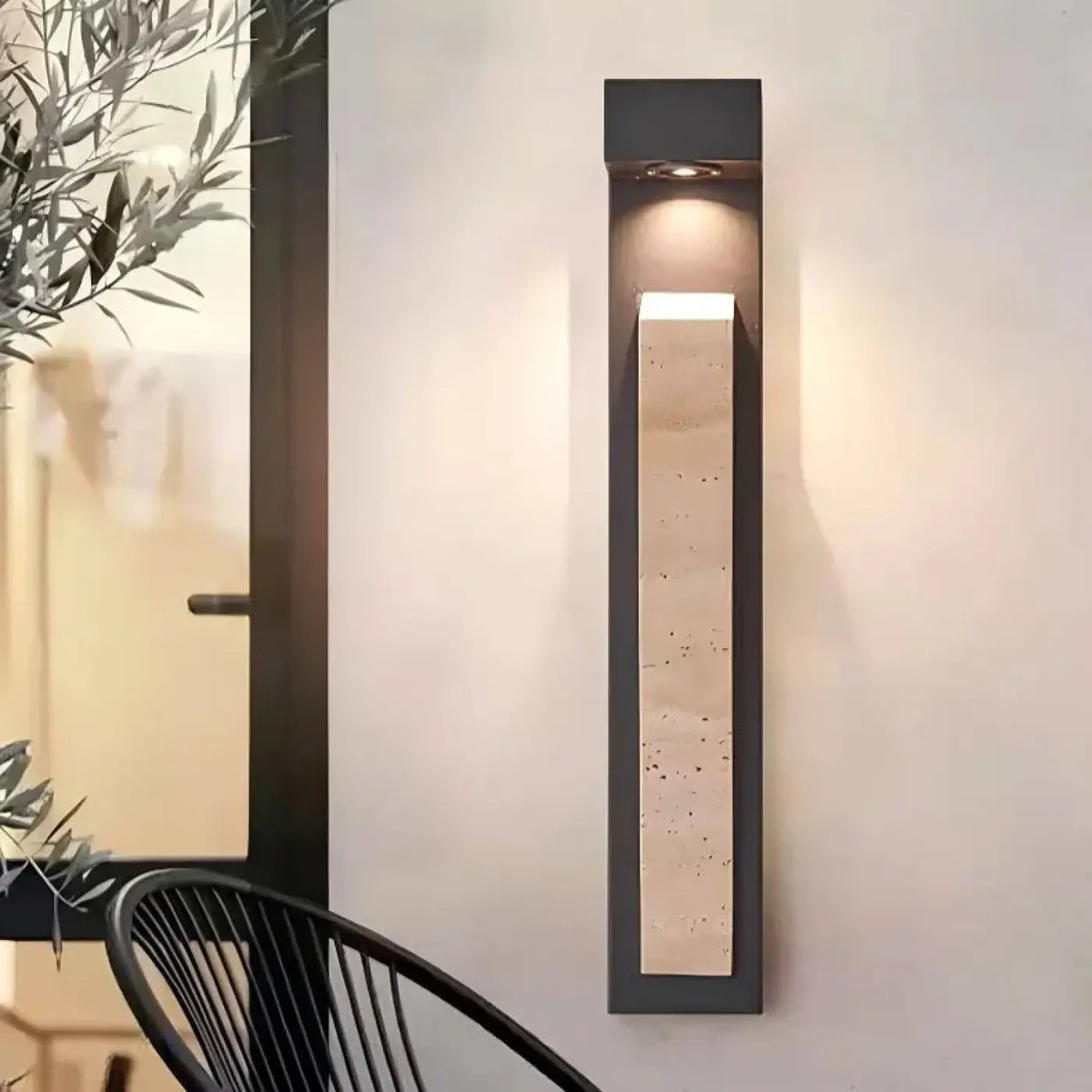 Applique murale extérieure LED allongée noire, tailles S ou M