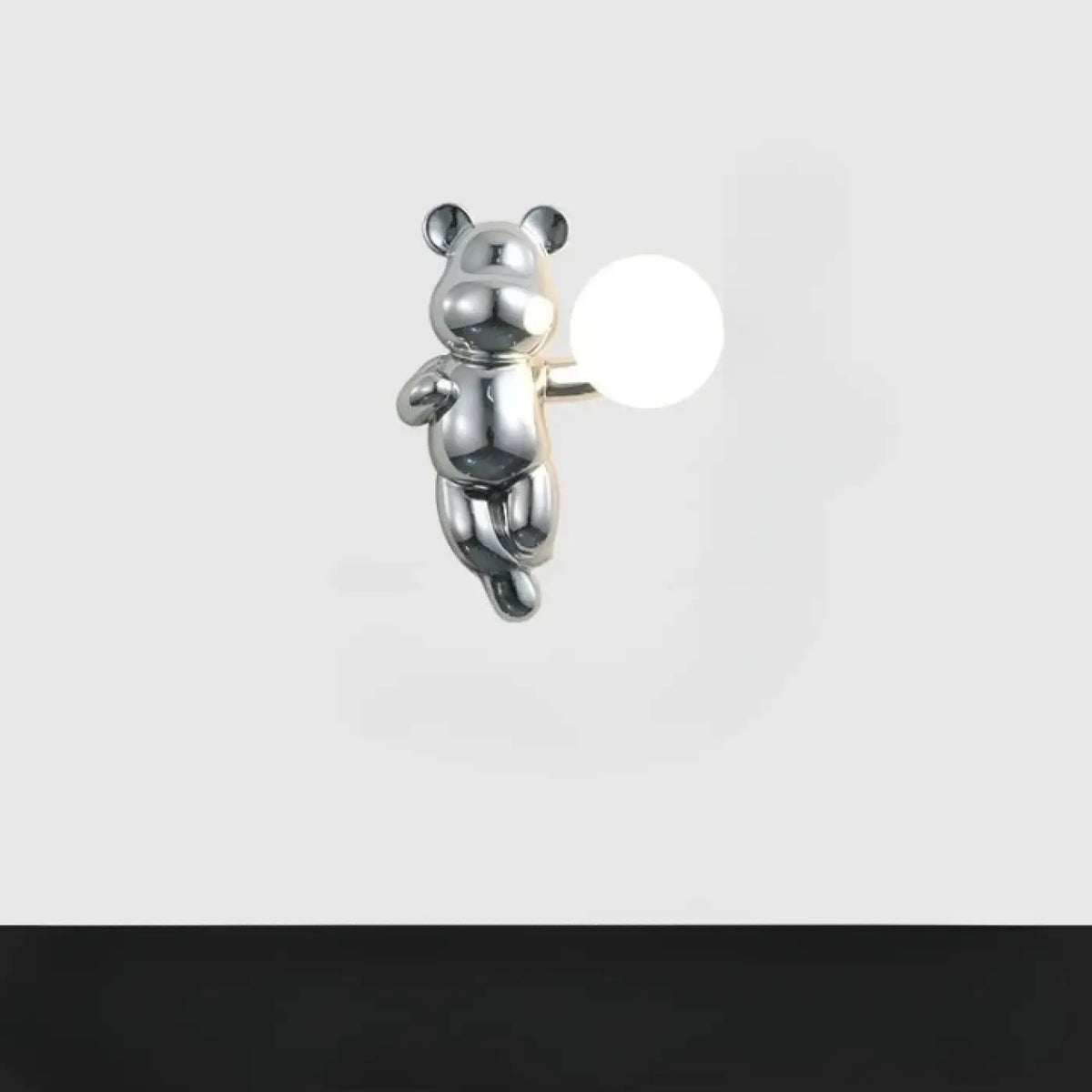 Applique murale ours avec sphère lumineuse, quatre modèles