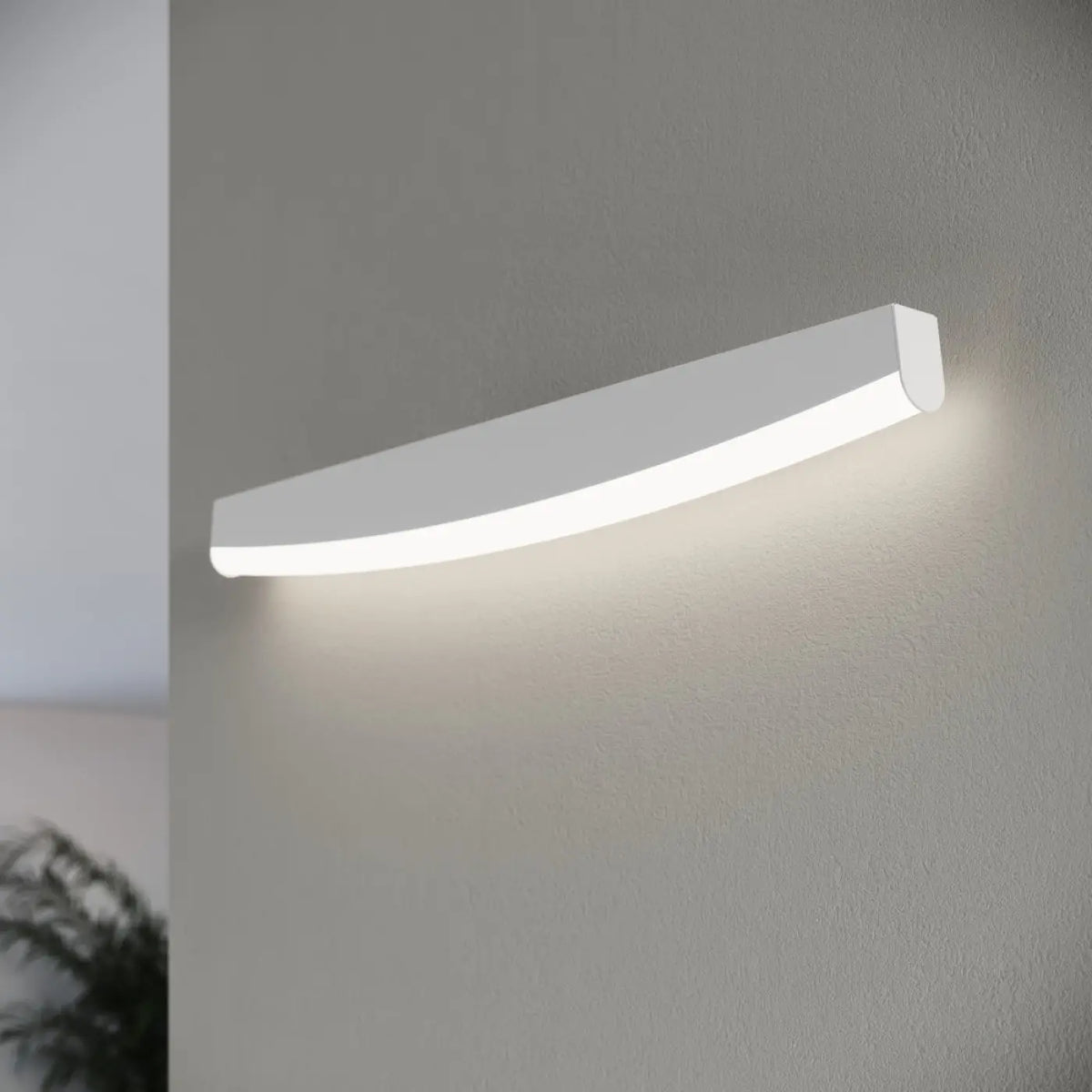 Applique bandeau LED aux bords en arc, 60 cm, éclairage vers le bas
