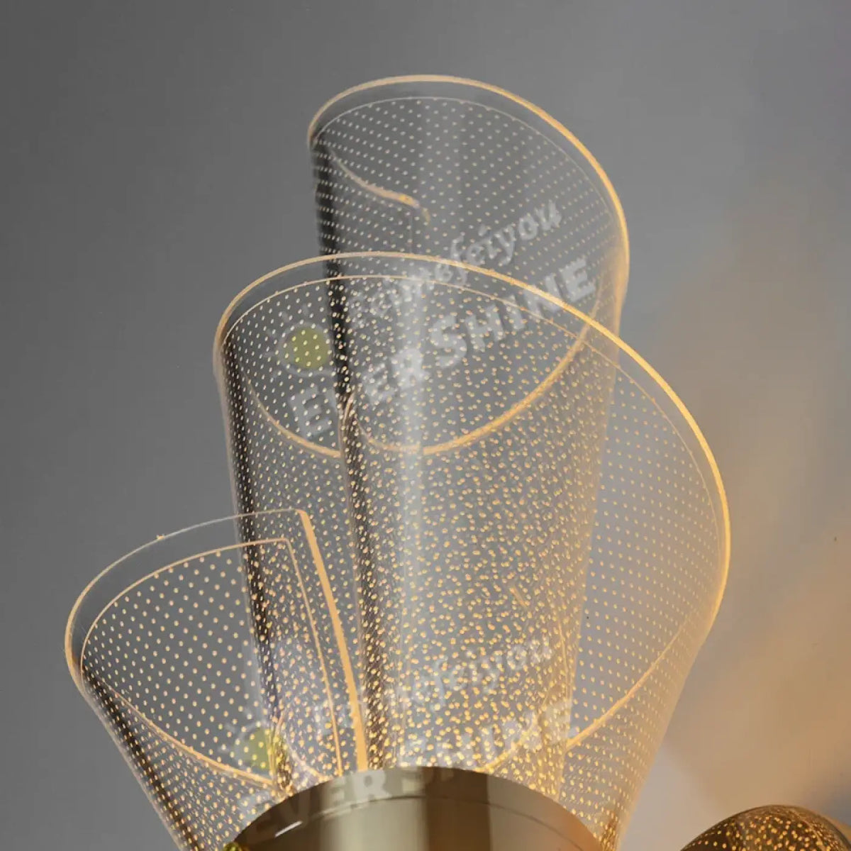 Applique LED dorée pour chambre, dessin original