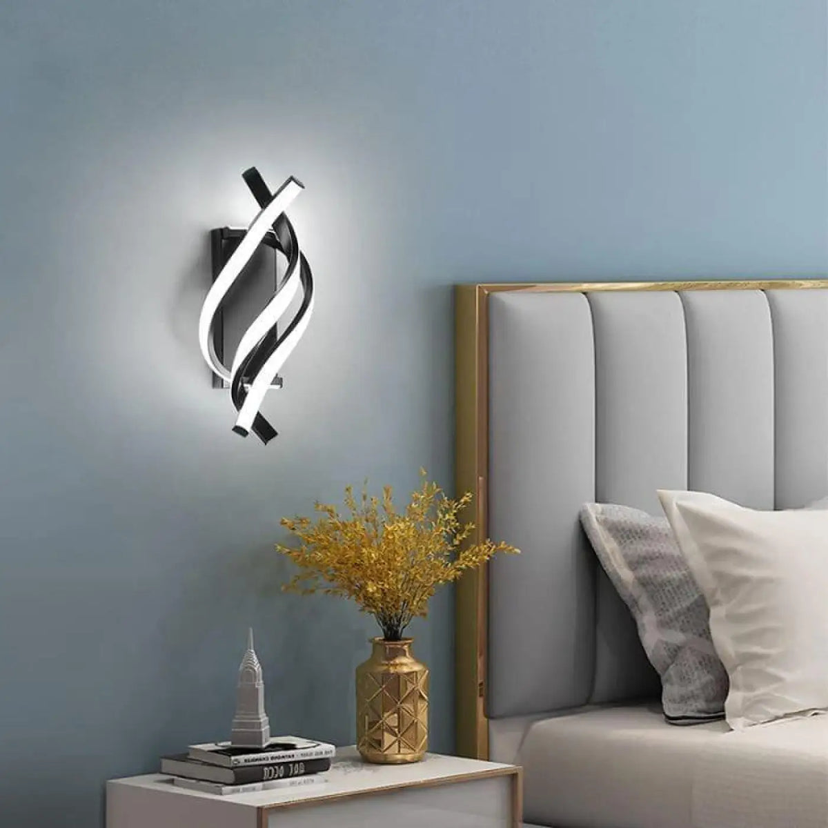 Applique murale LED à la forme originale, noire ou blanche, noir