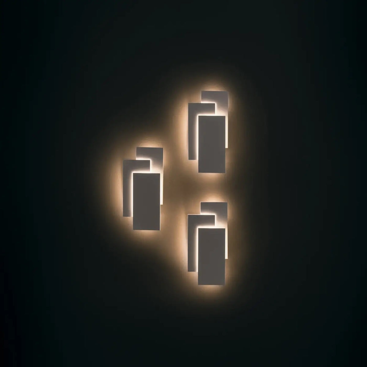 Applique murale LED à ailette en acier blanc, éclairage indirect