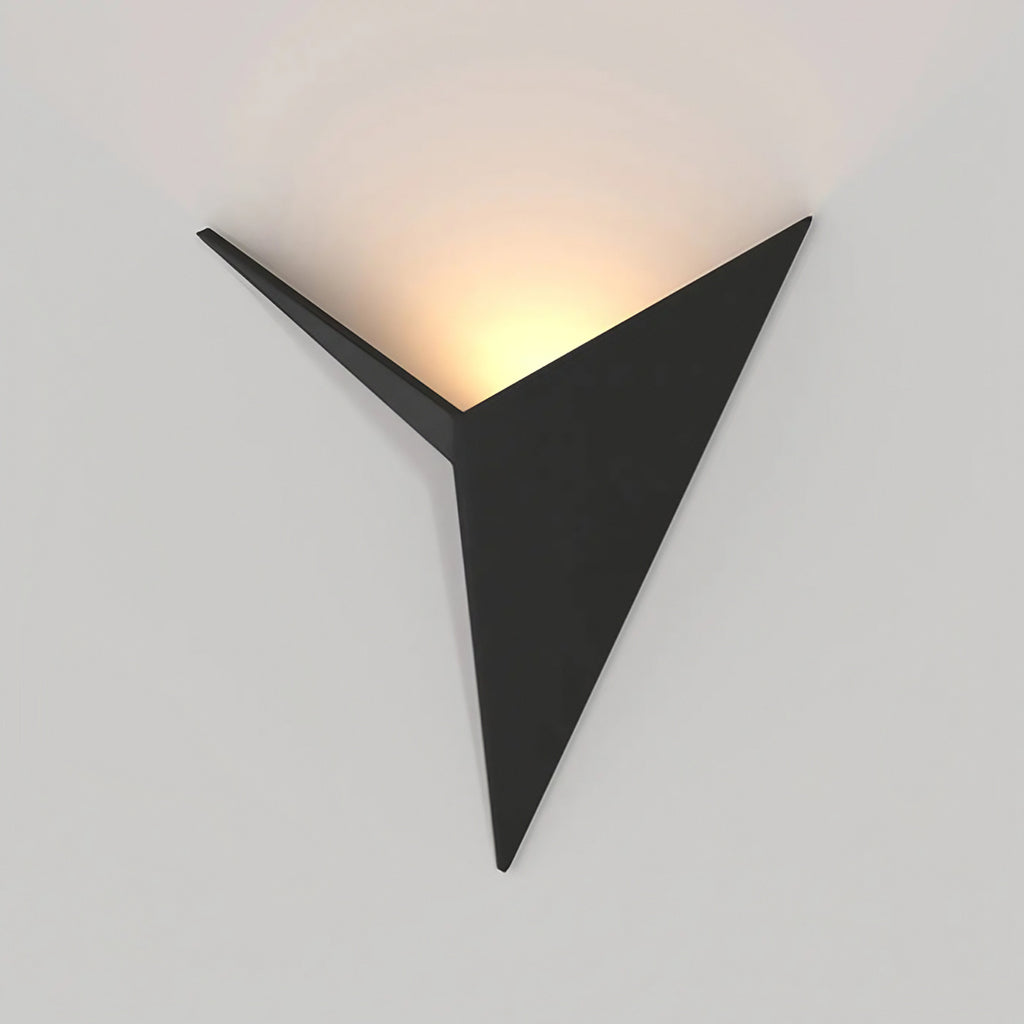 Applique murale LED en acier plié façon origami, noir ou blanc, noir