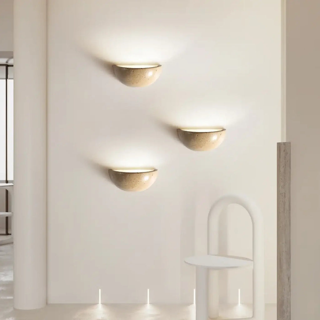 Applique murale LED en marbre beige, forme de demi-sphère