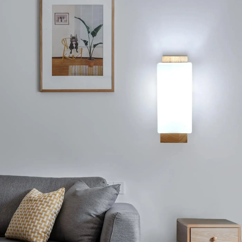 Applique murale minimaliste avec diffuseur lumineux