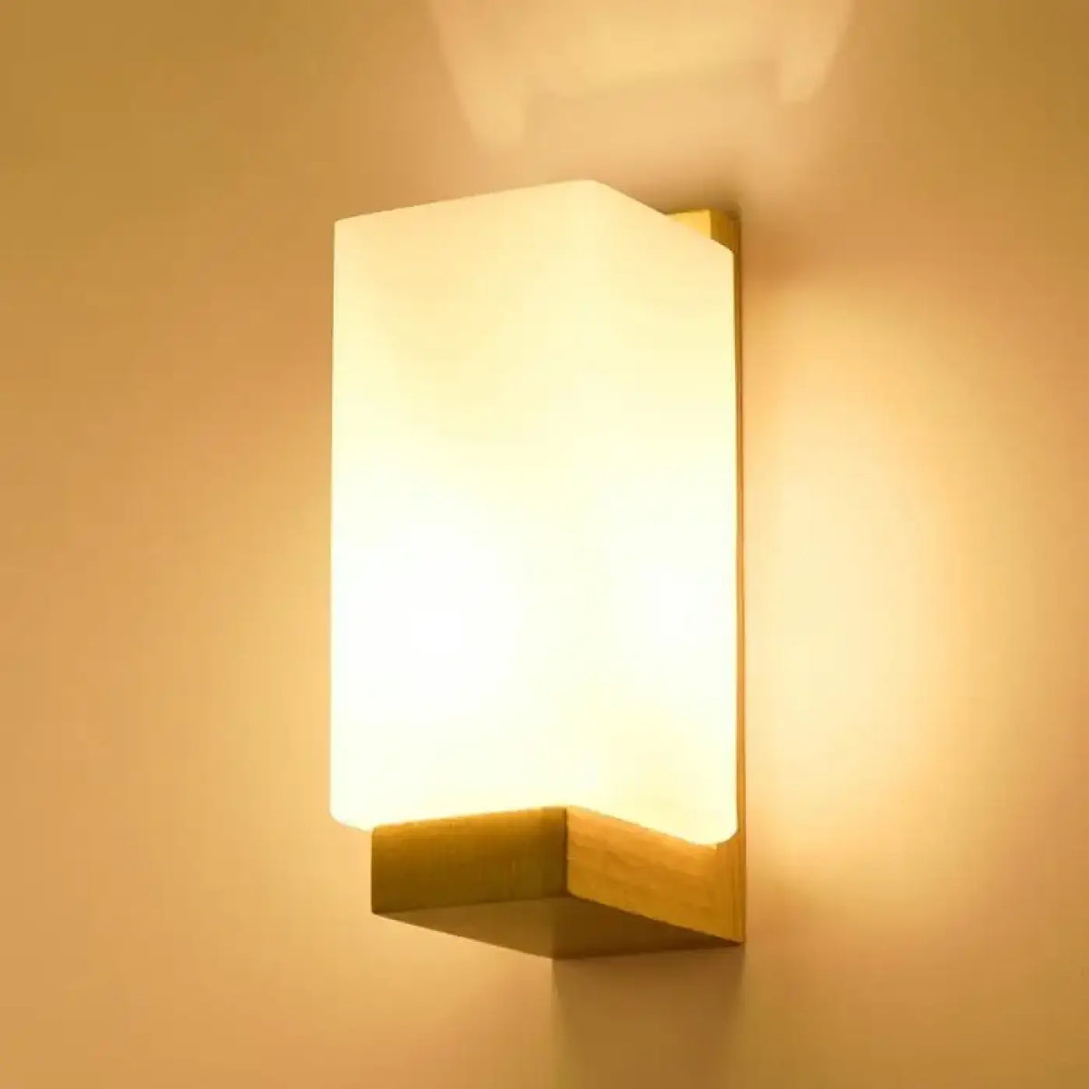 Applique murale minimaliste avec diffuseur lumineux