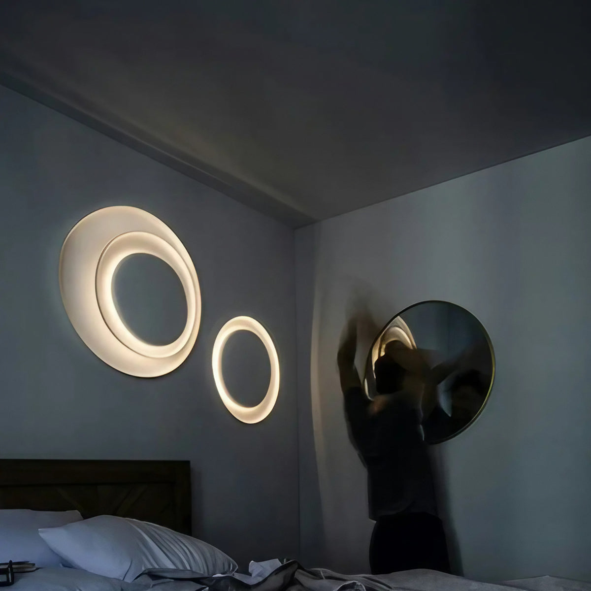 Applique murale à cercles en relief, blanc ou marron, S ou M